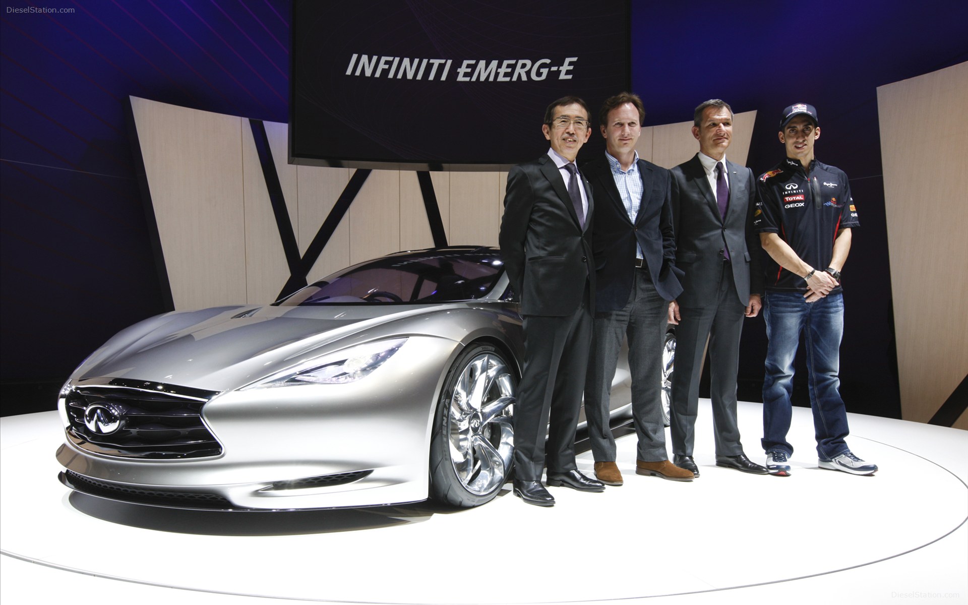 Infiniti Emerg-E 2013