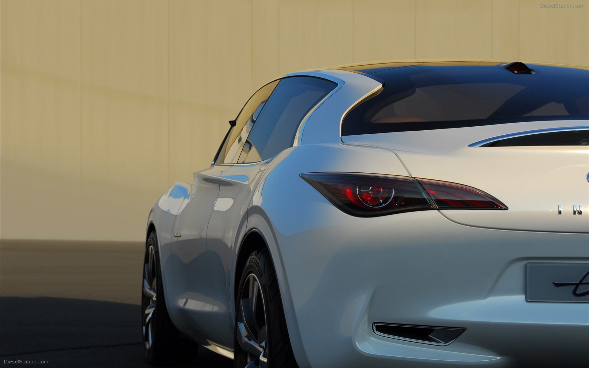 Infiniti Etherea Concept 2011