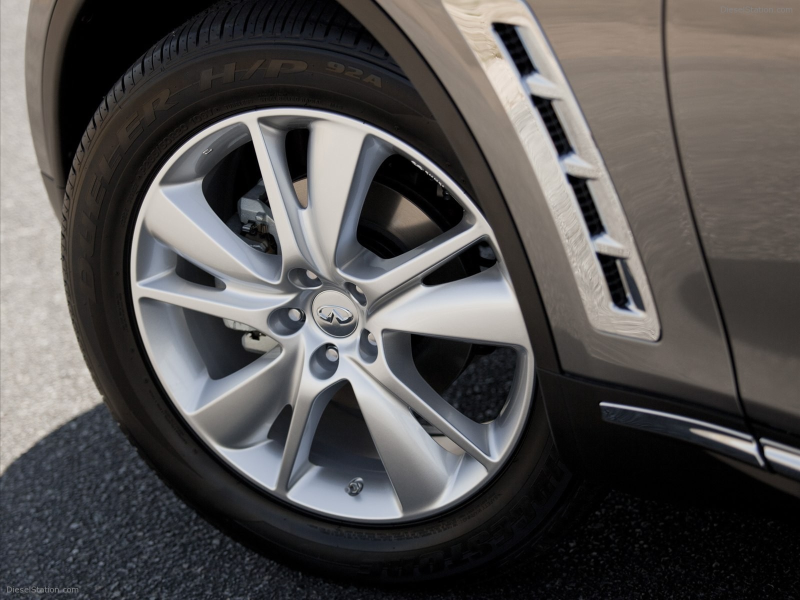 Infiniti FX35 2012