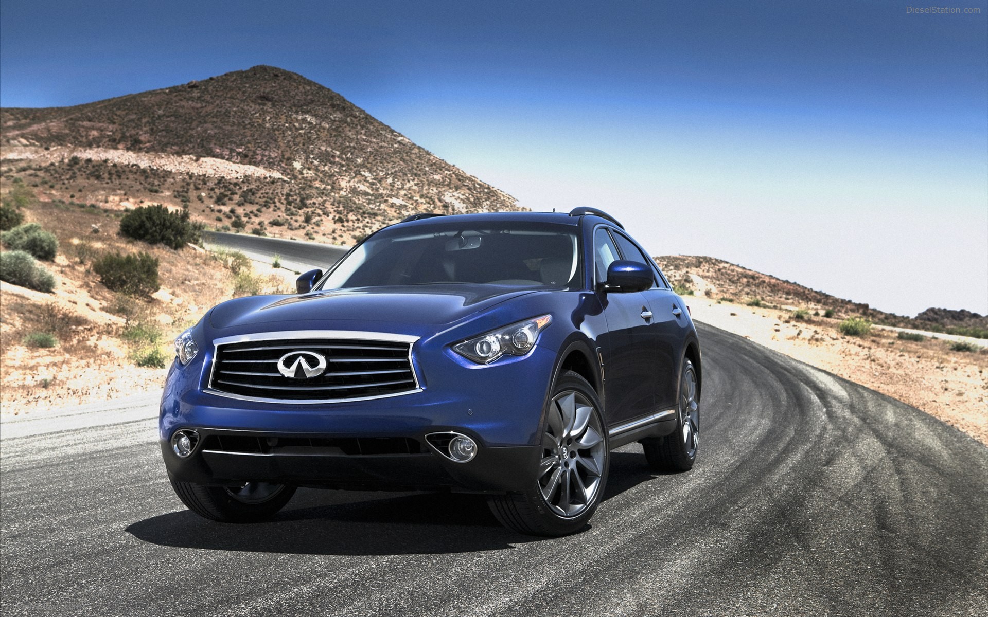 Infiniti FX35 2012