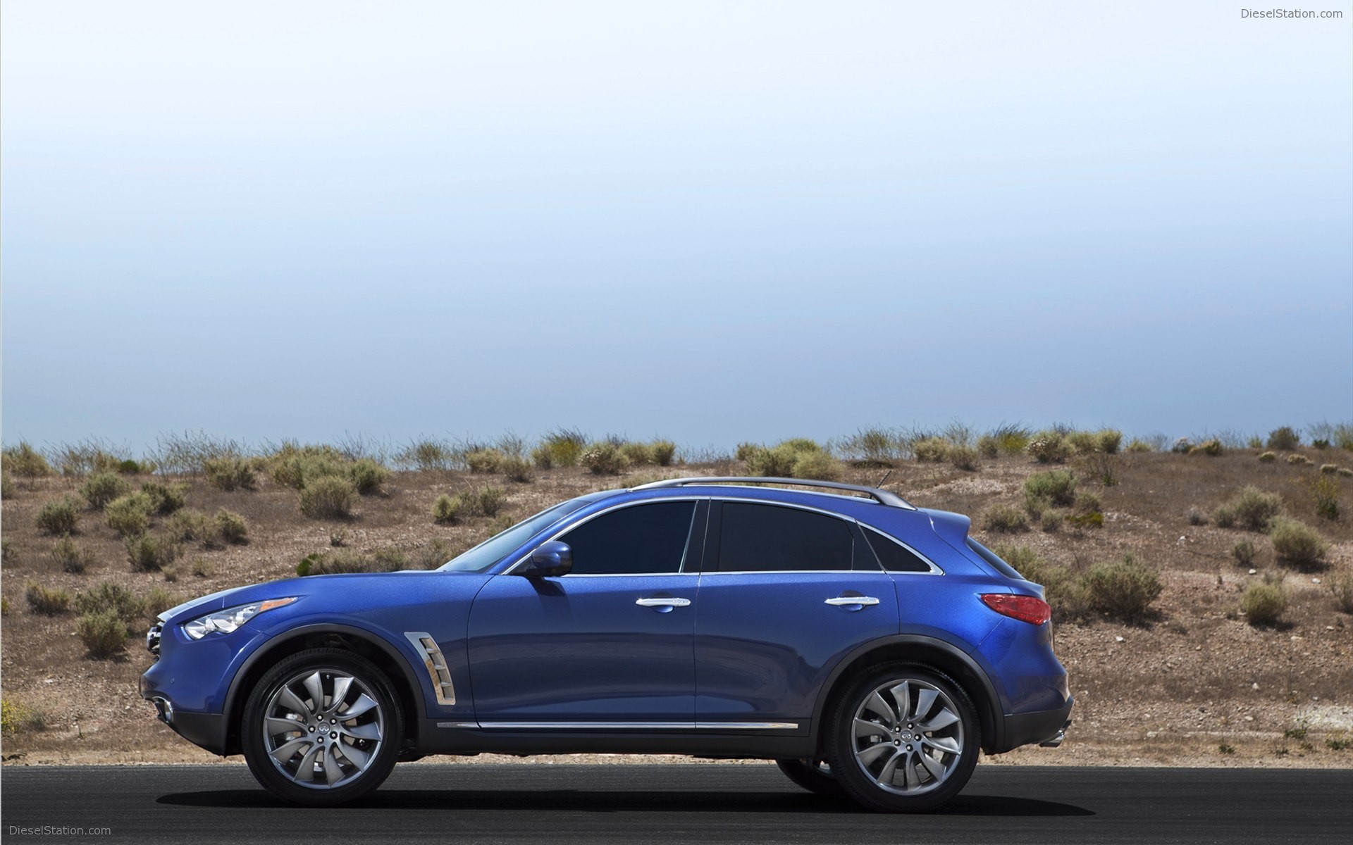 Infiniti FX35 2012