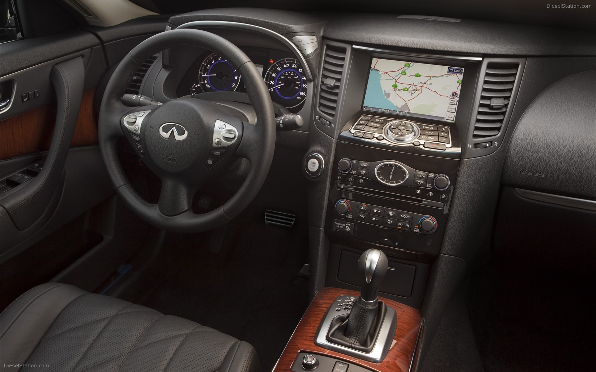 Infiniti FX35 2012