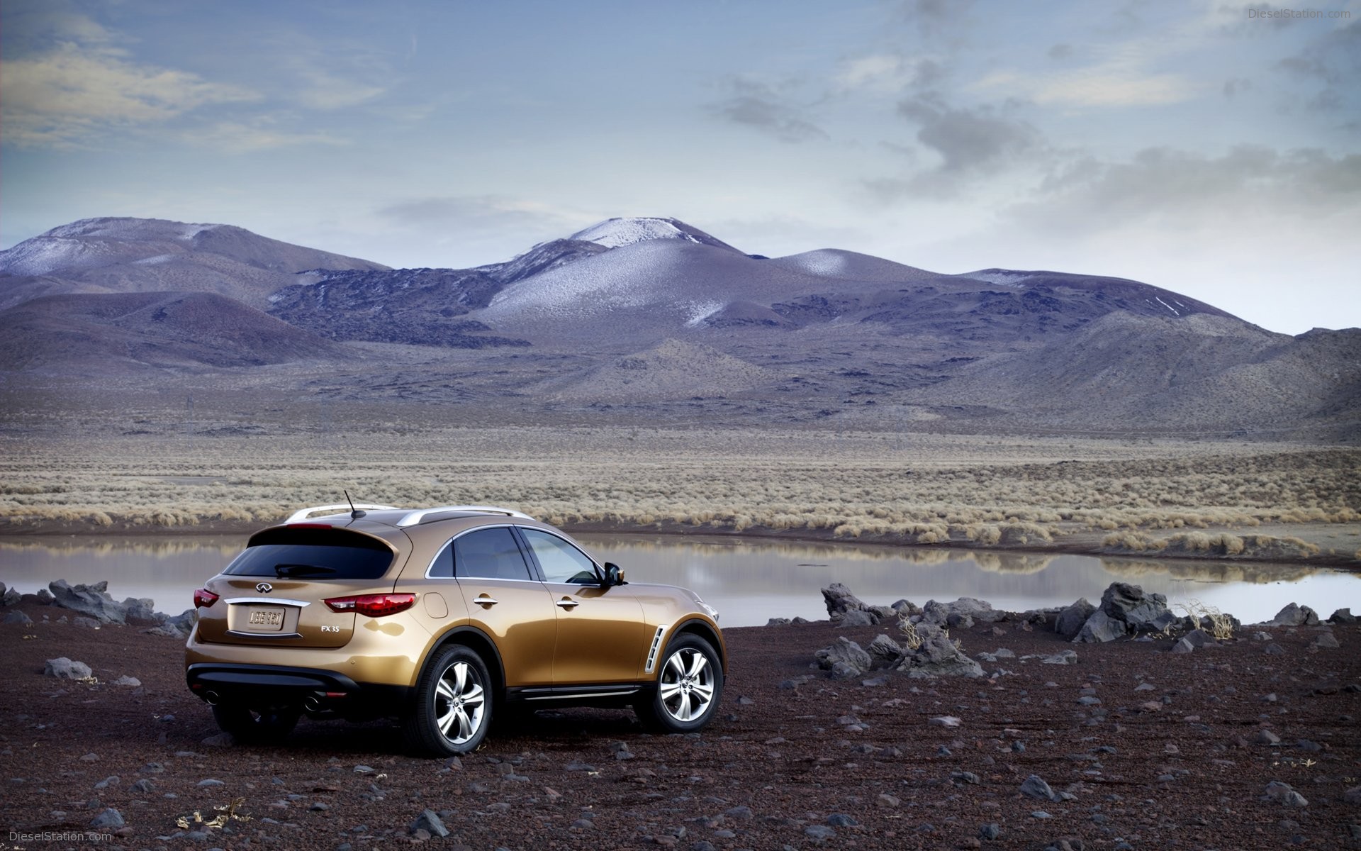 Infiniti FX (2009)
