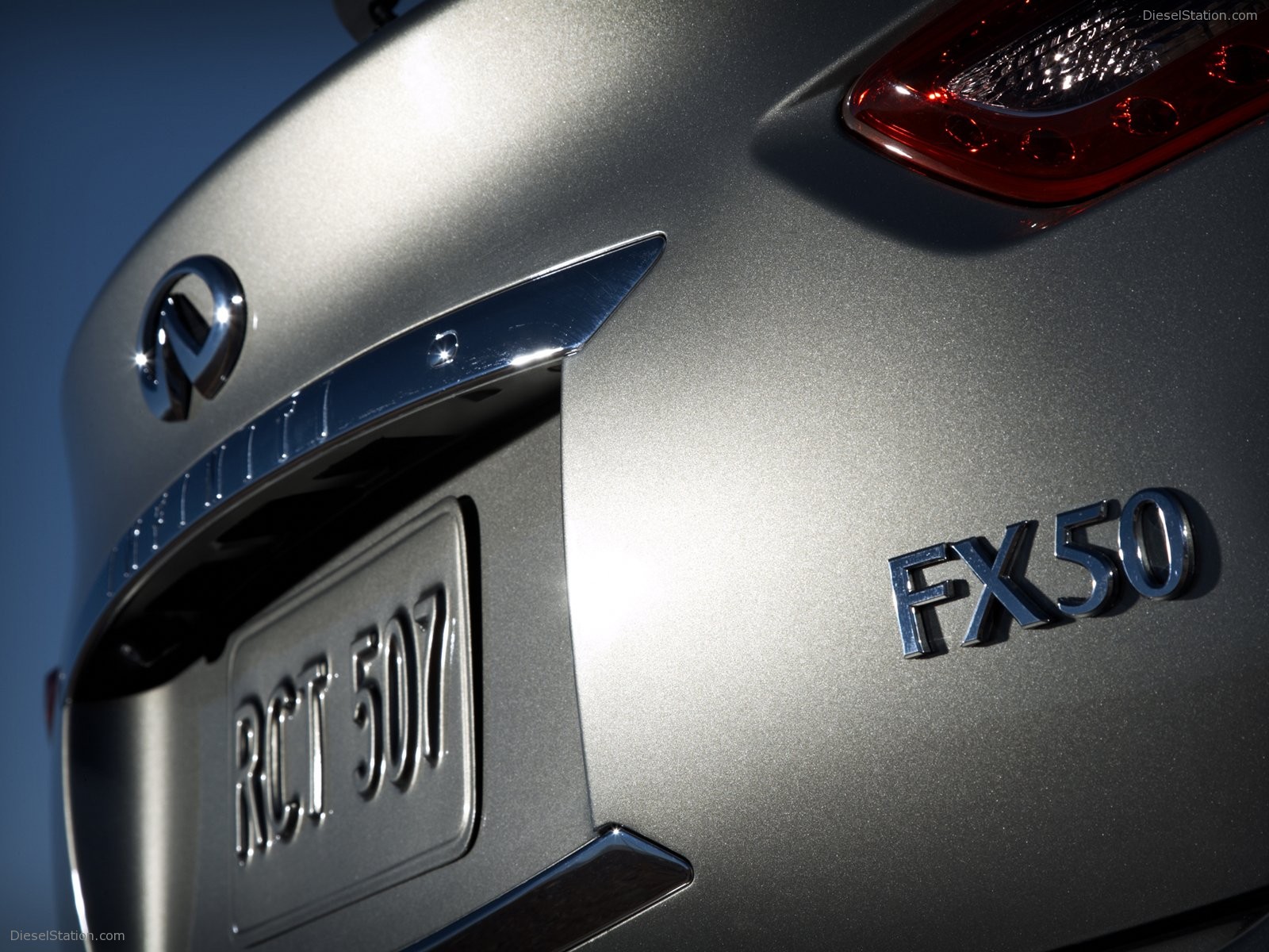 Infiniti FX (2009)