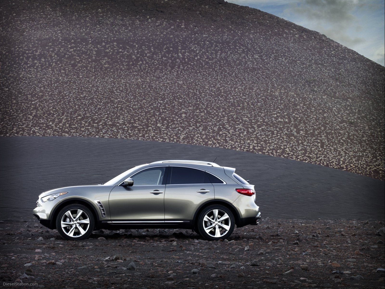 Infiniti FX (2009)