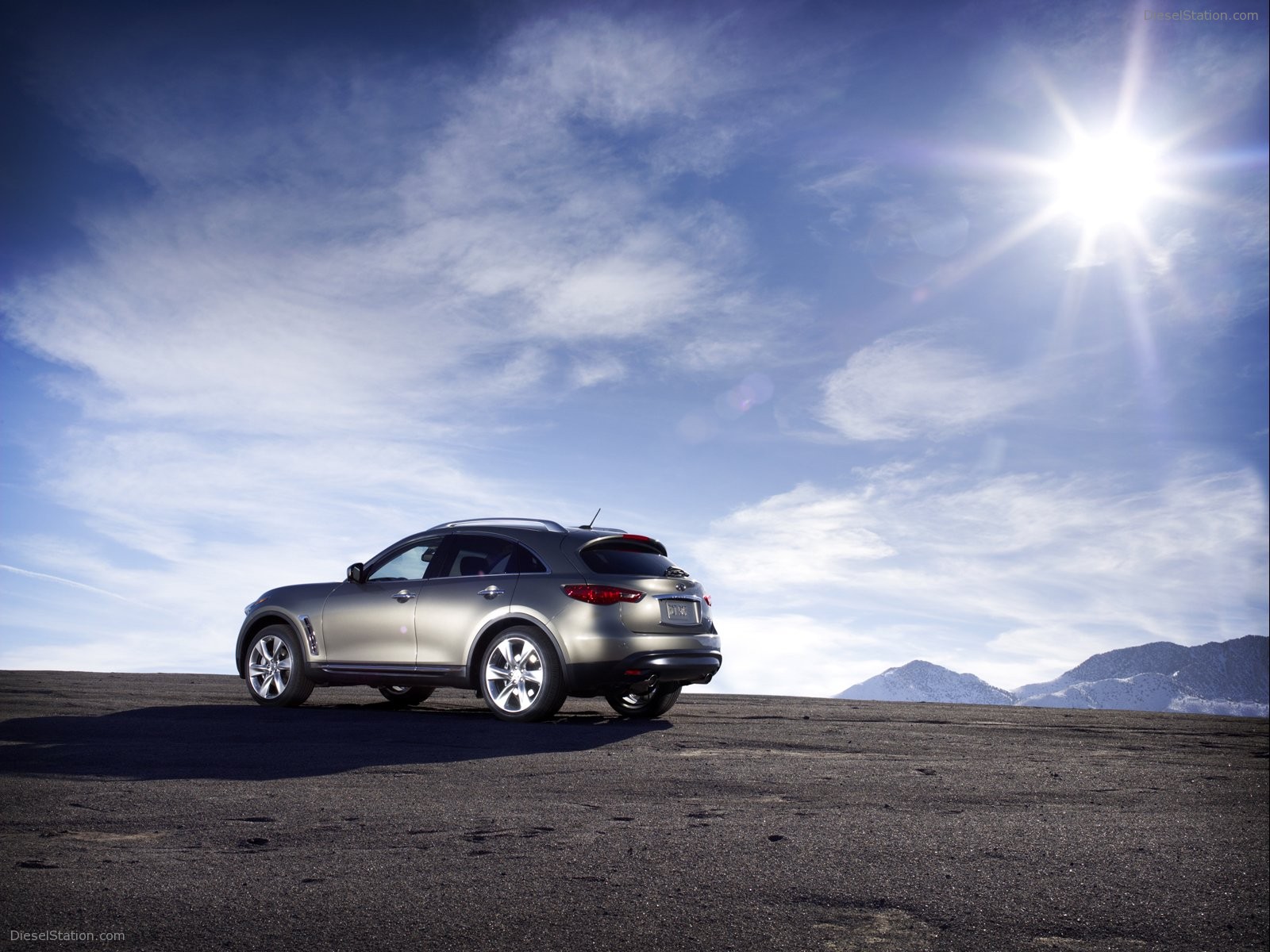 Infiniti FX (2009)