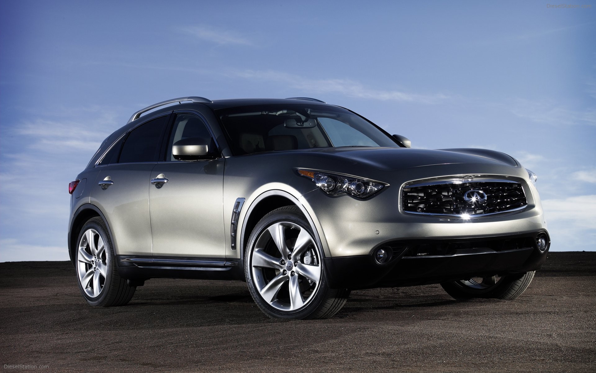 Infiniti FX (2009)