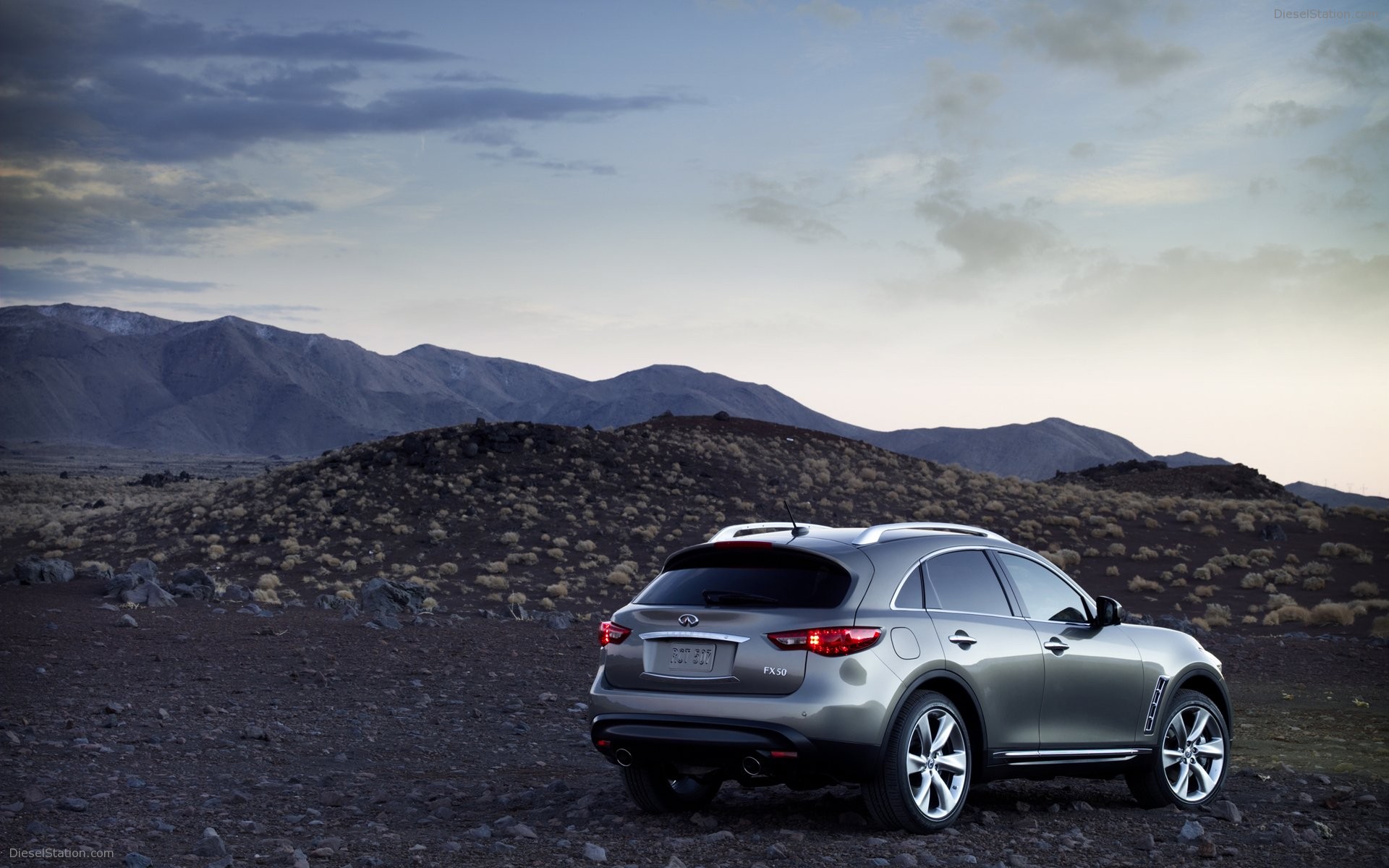 Infiniti FX (2009)