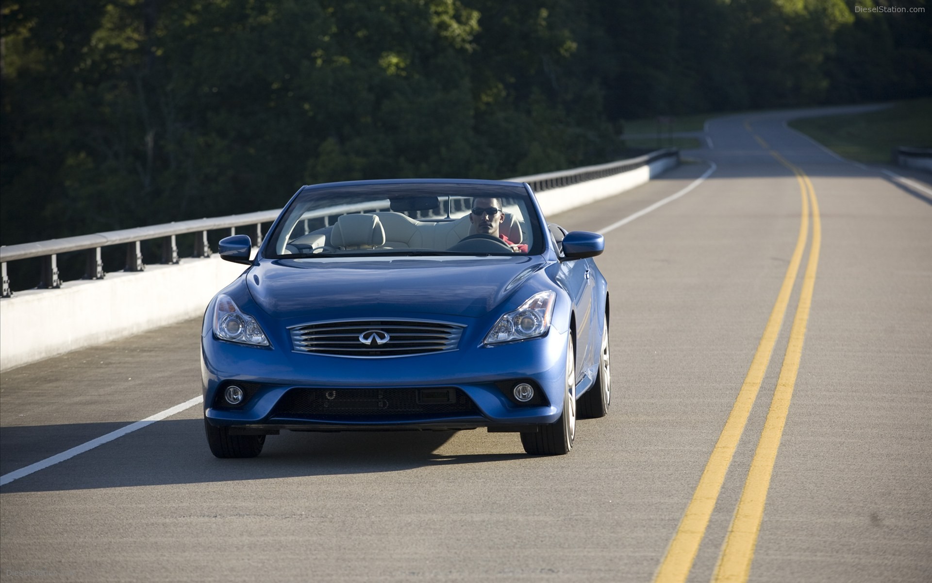 Infiniti G Convertible 2011