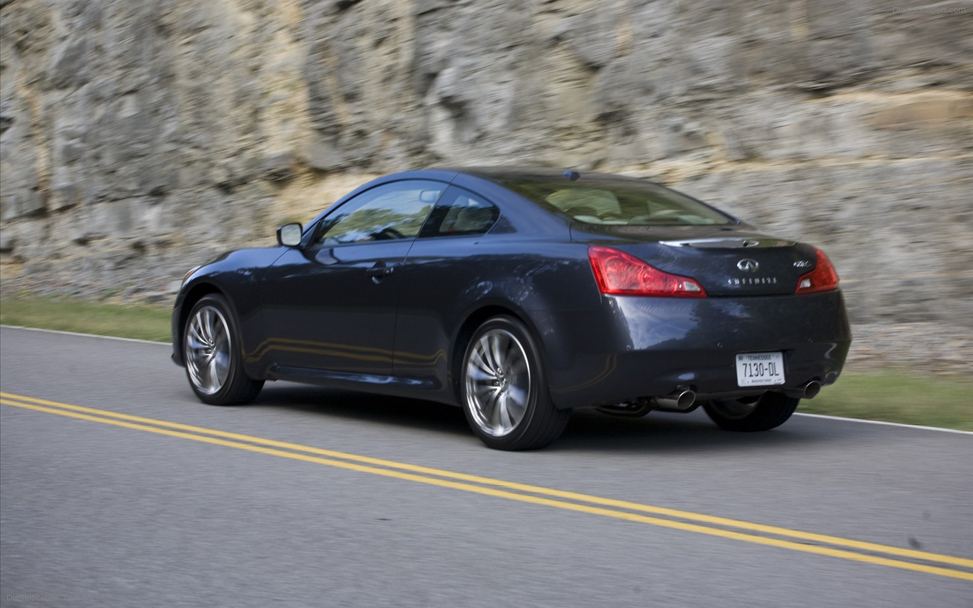 Infiniti G37 Coupe 2011