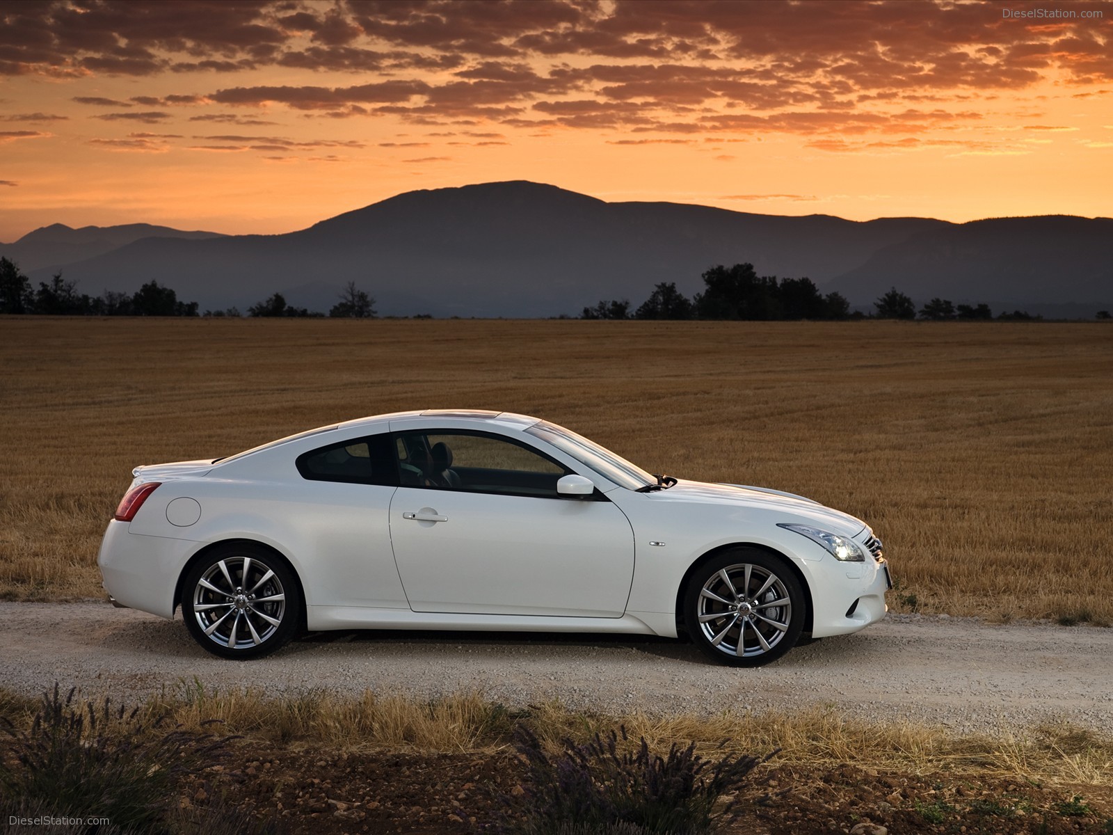 Infiniti G37s Coupe