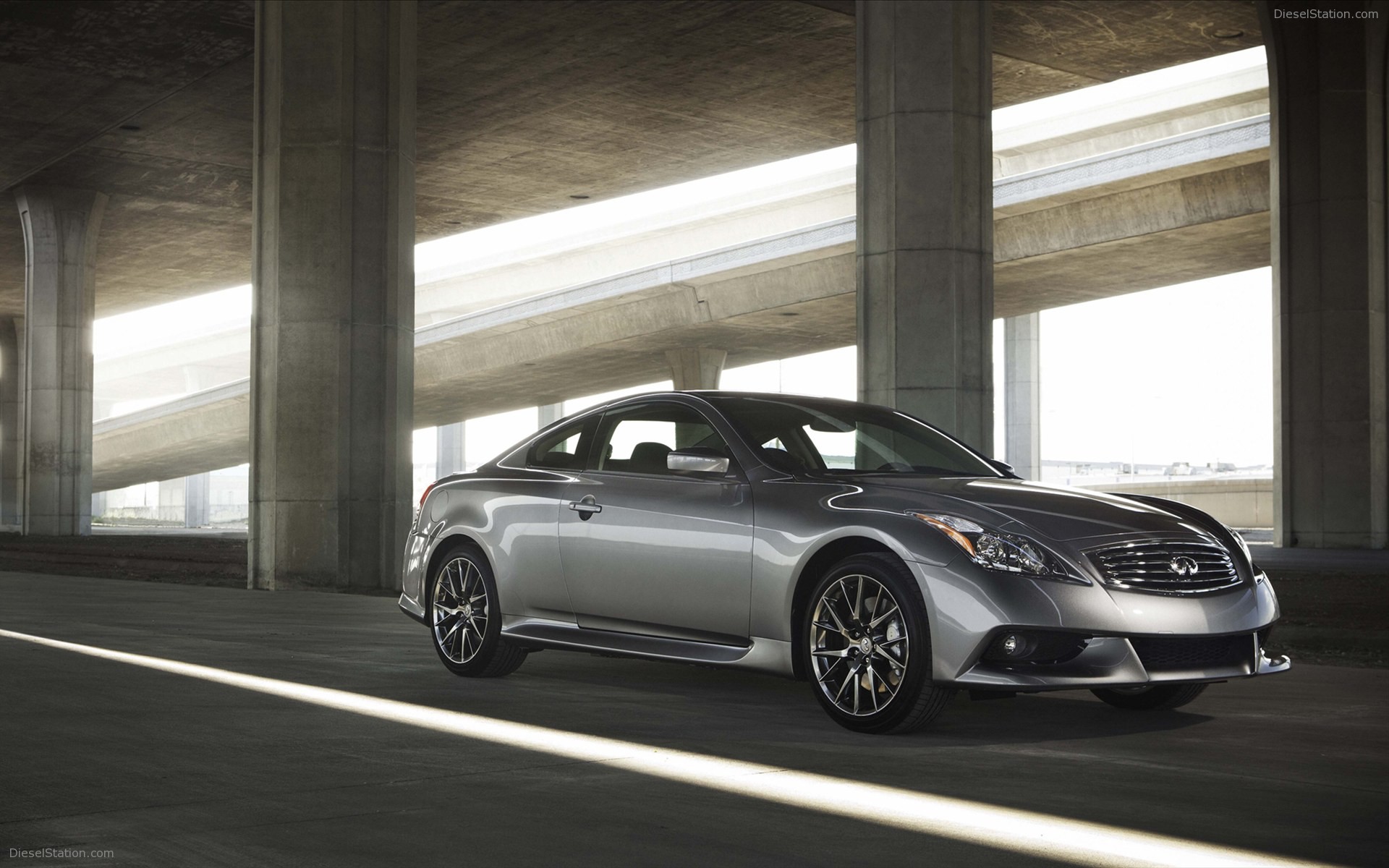 Infiniti IPL G Coupe 2011