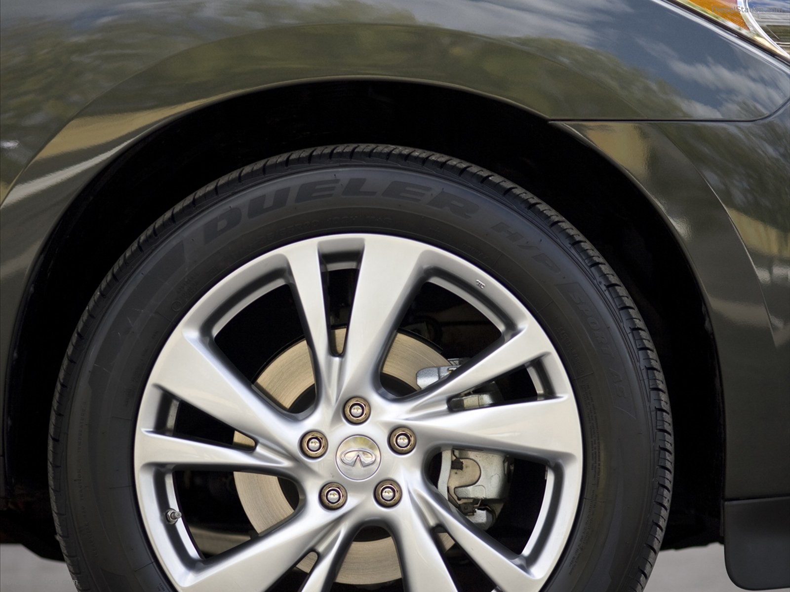 Infiniti JX 2013