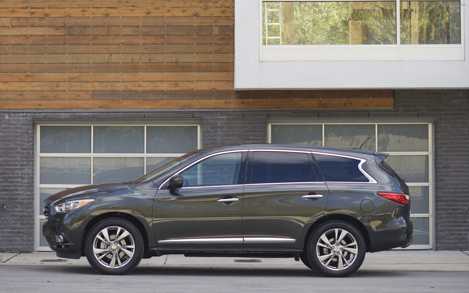 Infiniti JX 2013