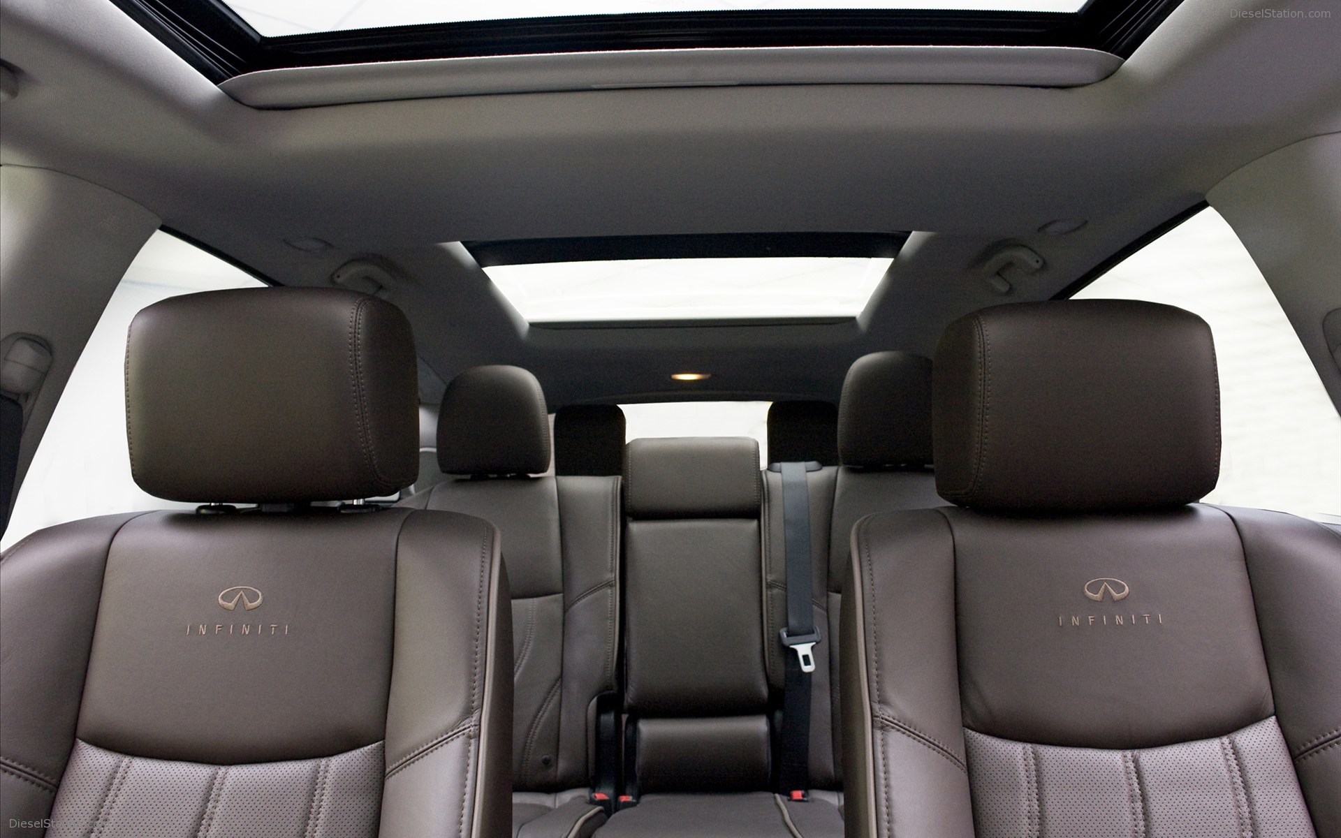 Infiniti JX 2013