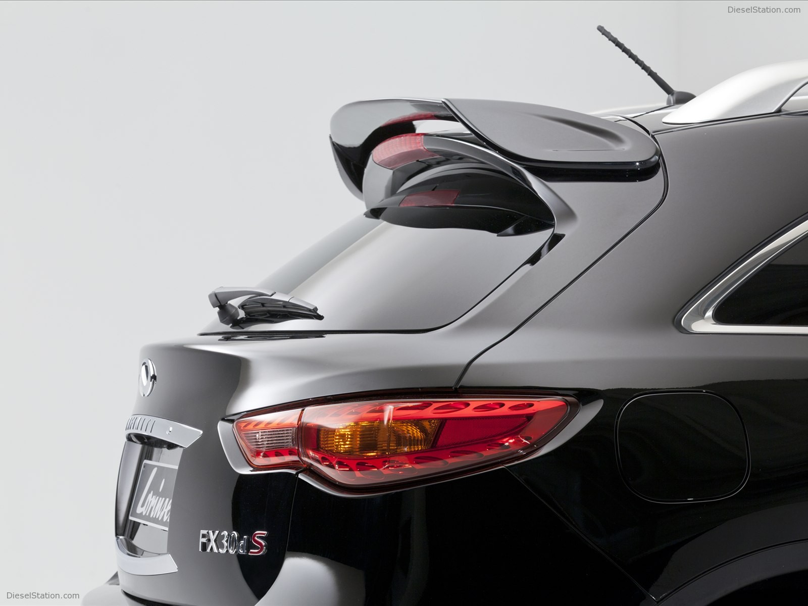 Lorinser Infiniti Fx30d S 2011