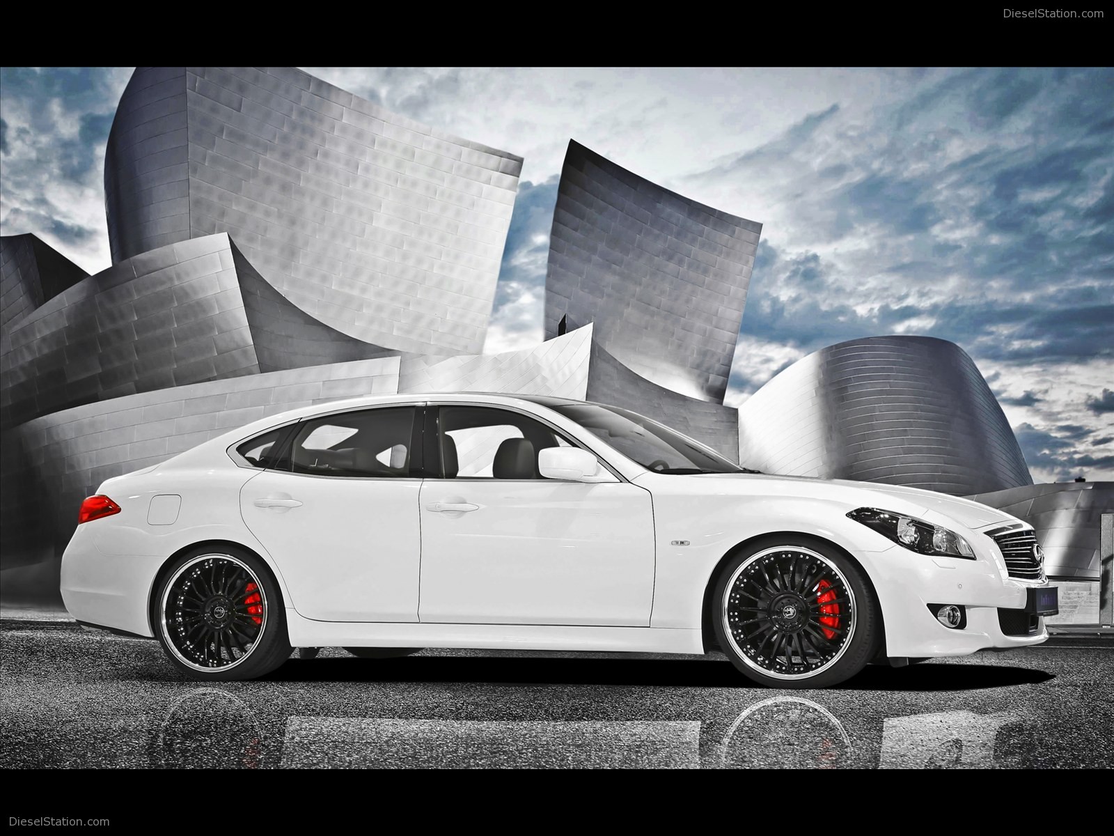 Infiniti M30d S 2011 - Schmidt Revolution