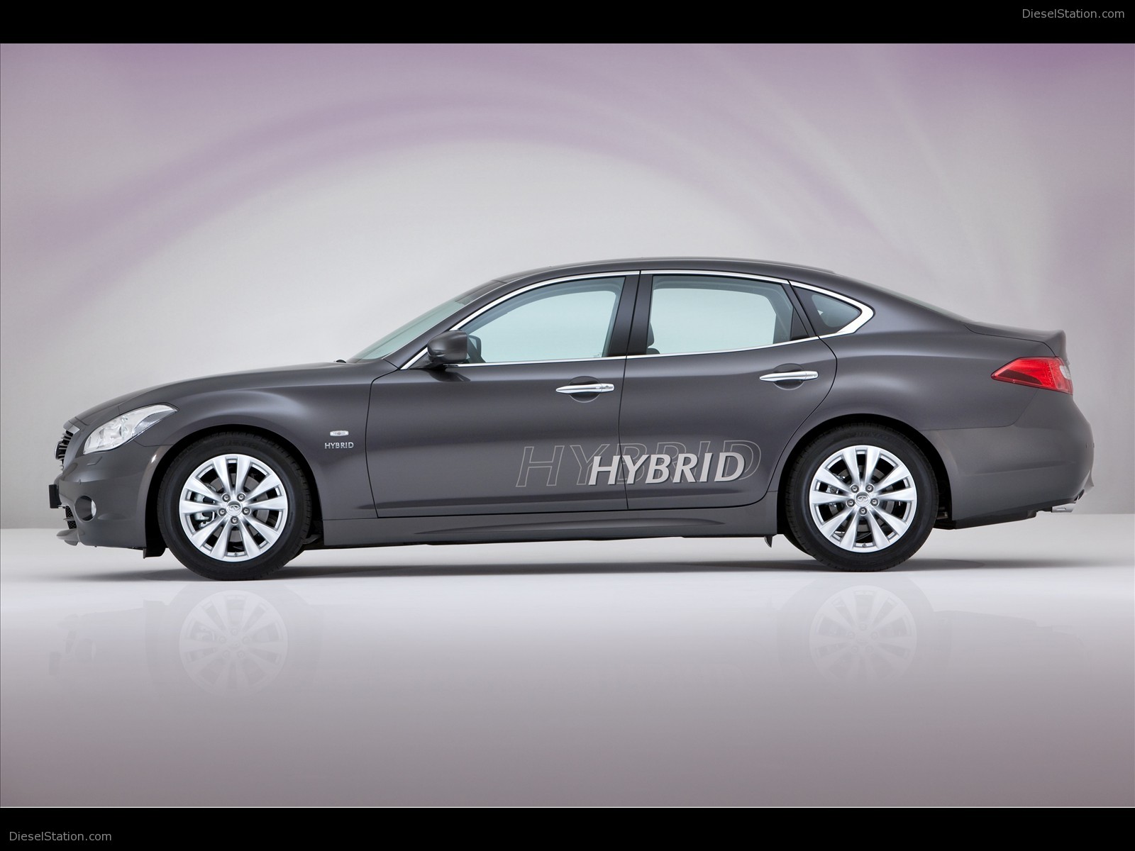 Infiniti M35 Hybrid 2011