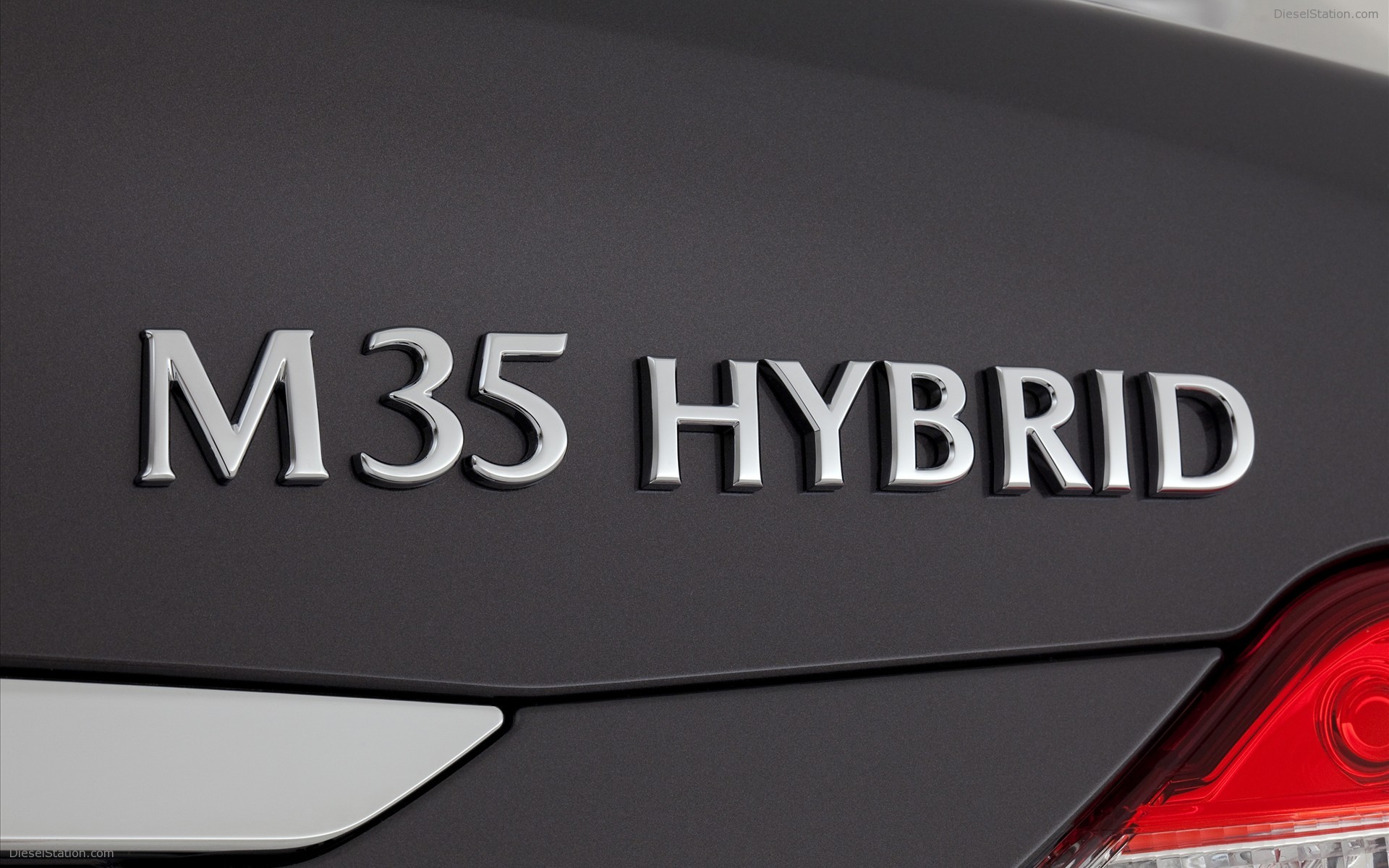 Infiniti M35 Hybrid 2011