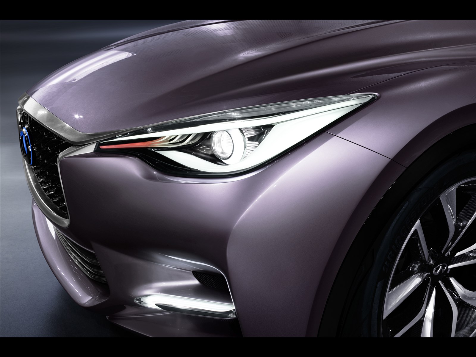 Infiniti Q30 Concept 2013