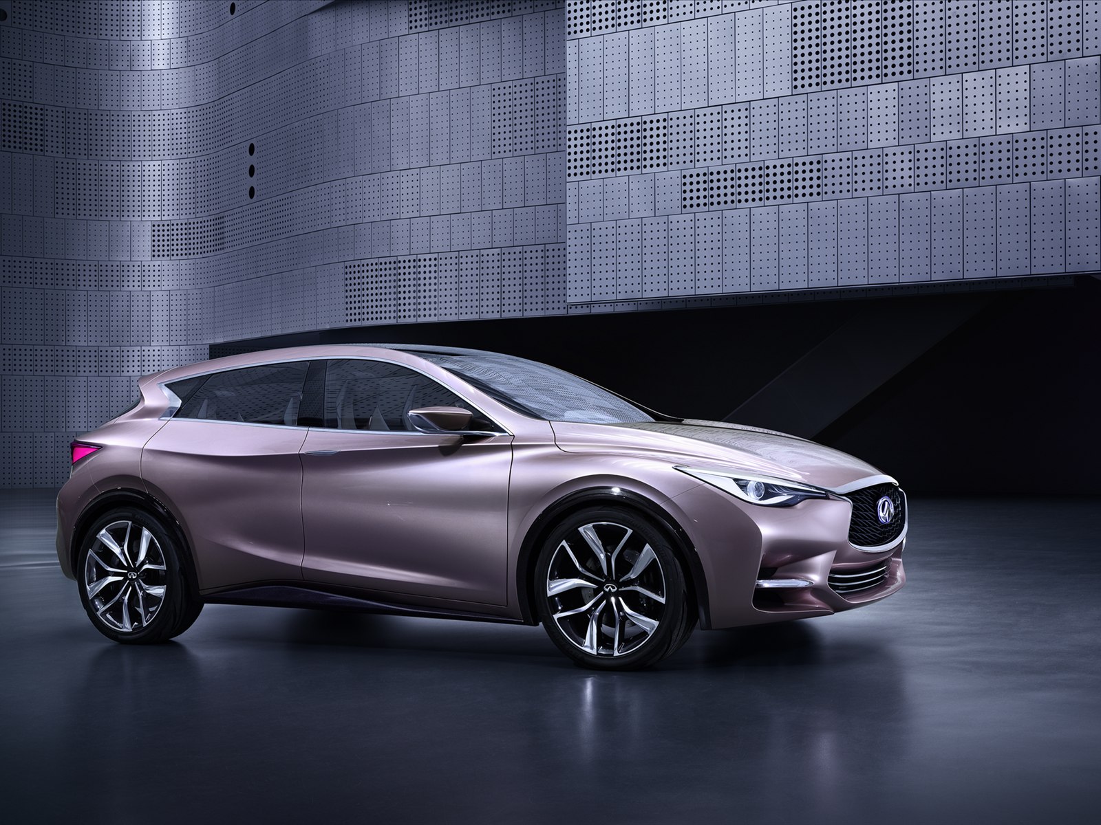 Infiniti Q30 Concept 2013