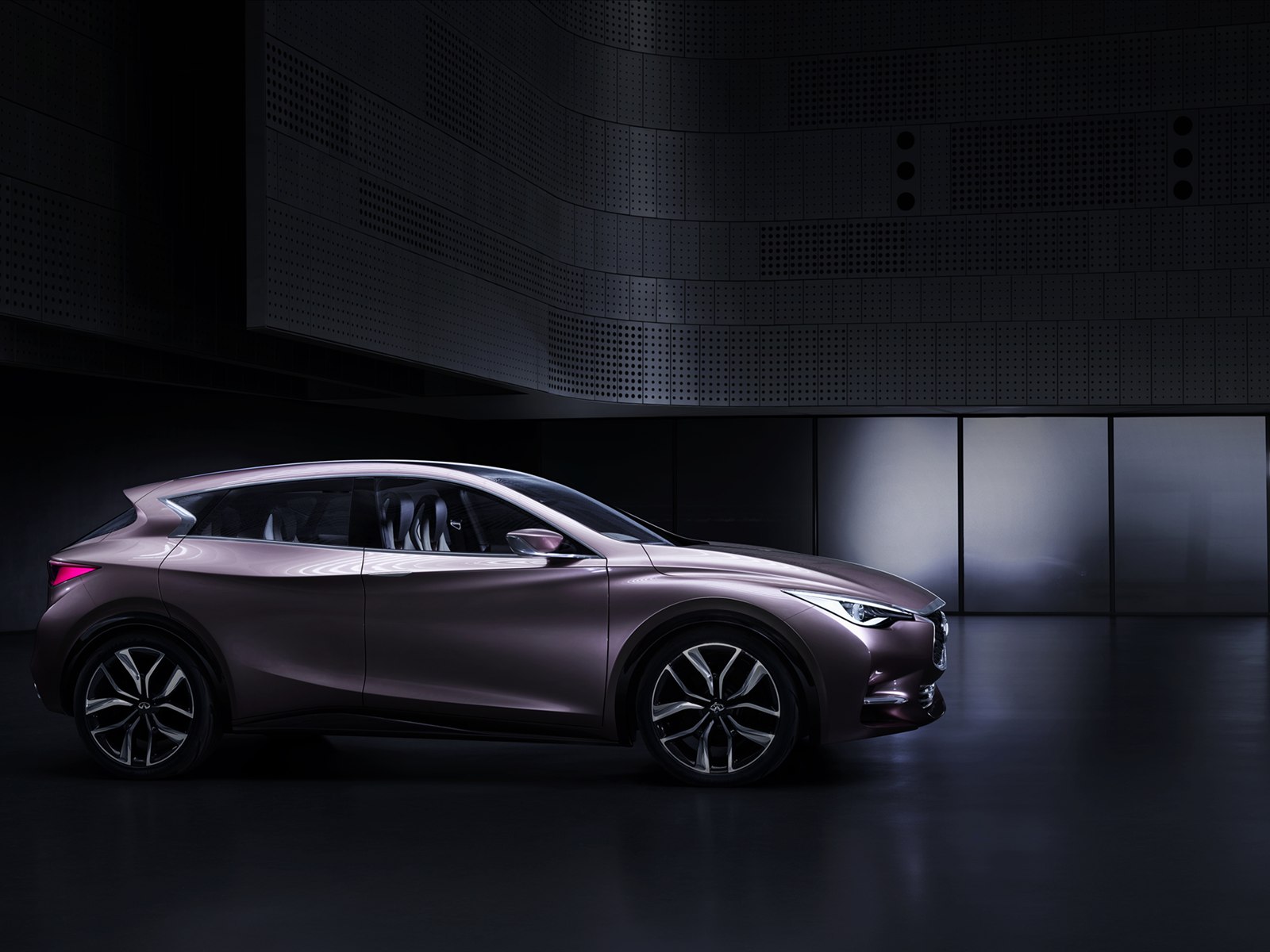 Infiniti Q30 Concept 2013