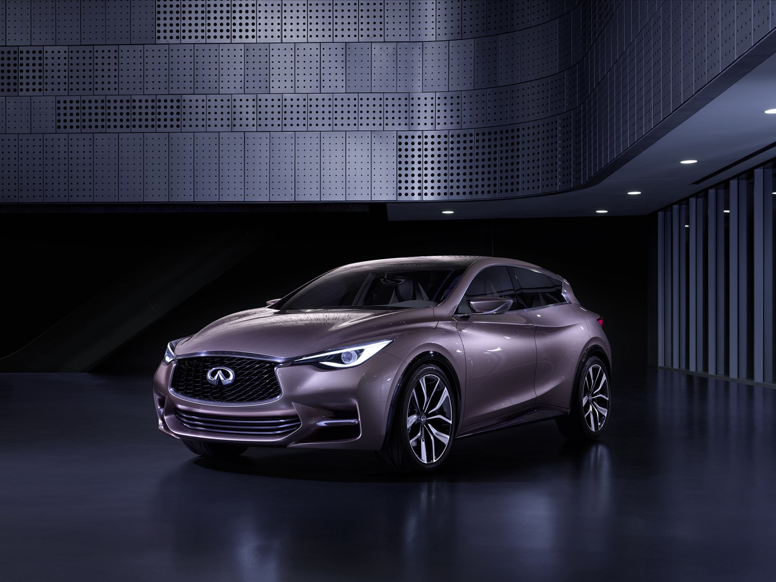 Infiniti Q30 Concept 2013