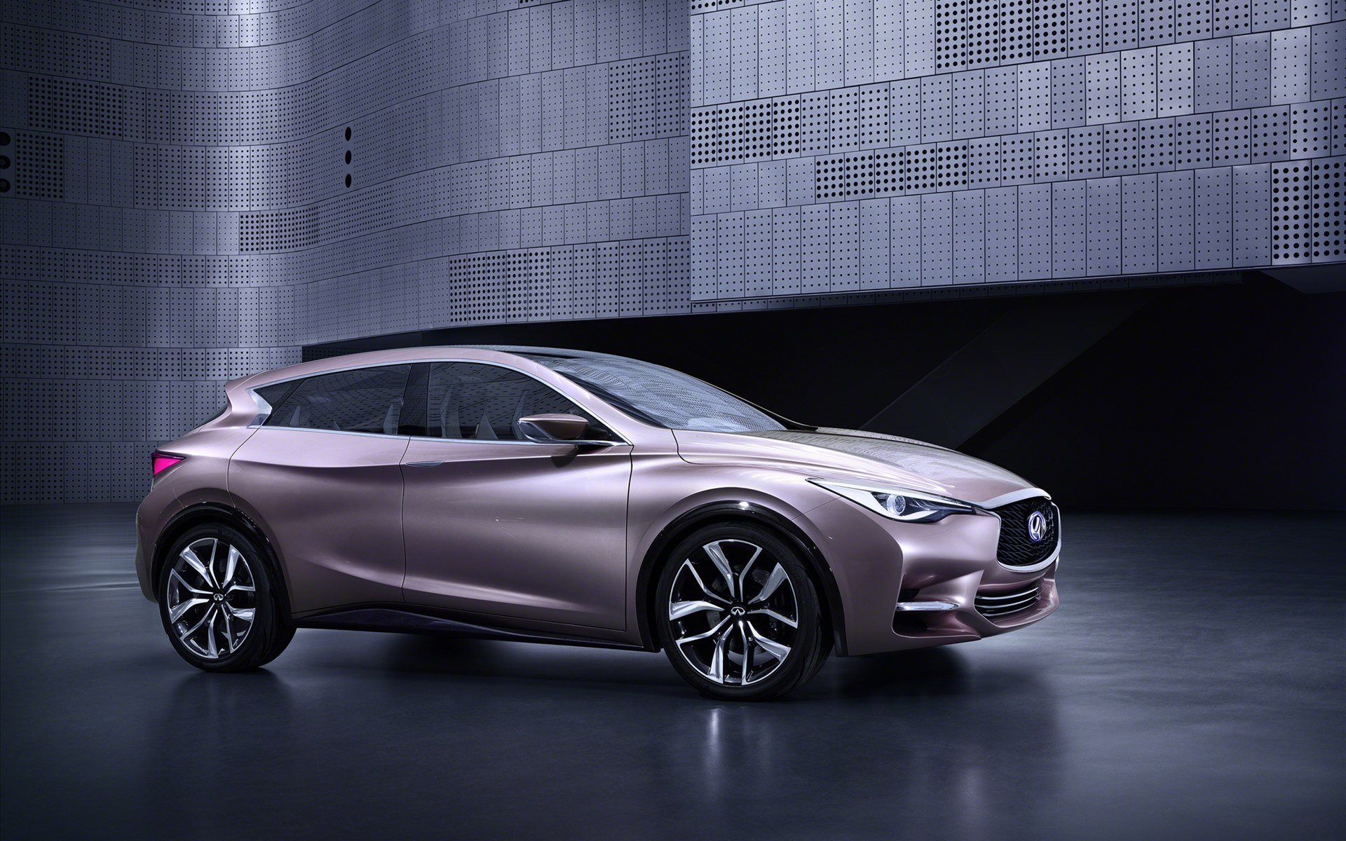 Infiniti Q30 Concept 2013