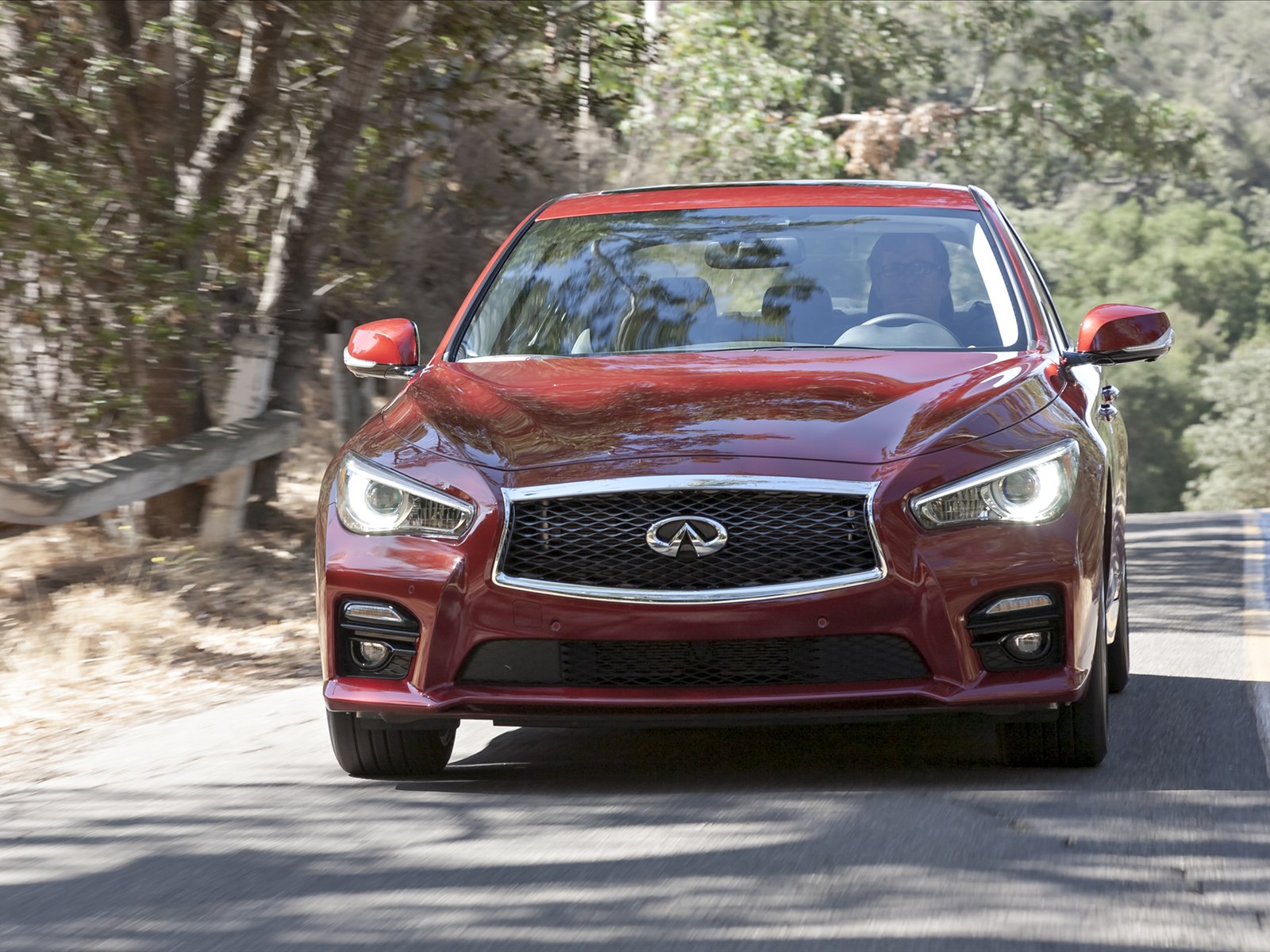 Infiniti Q50 2014