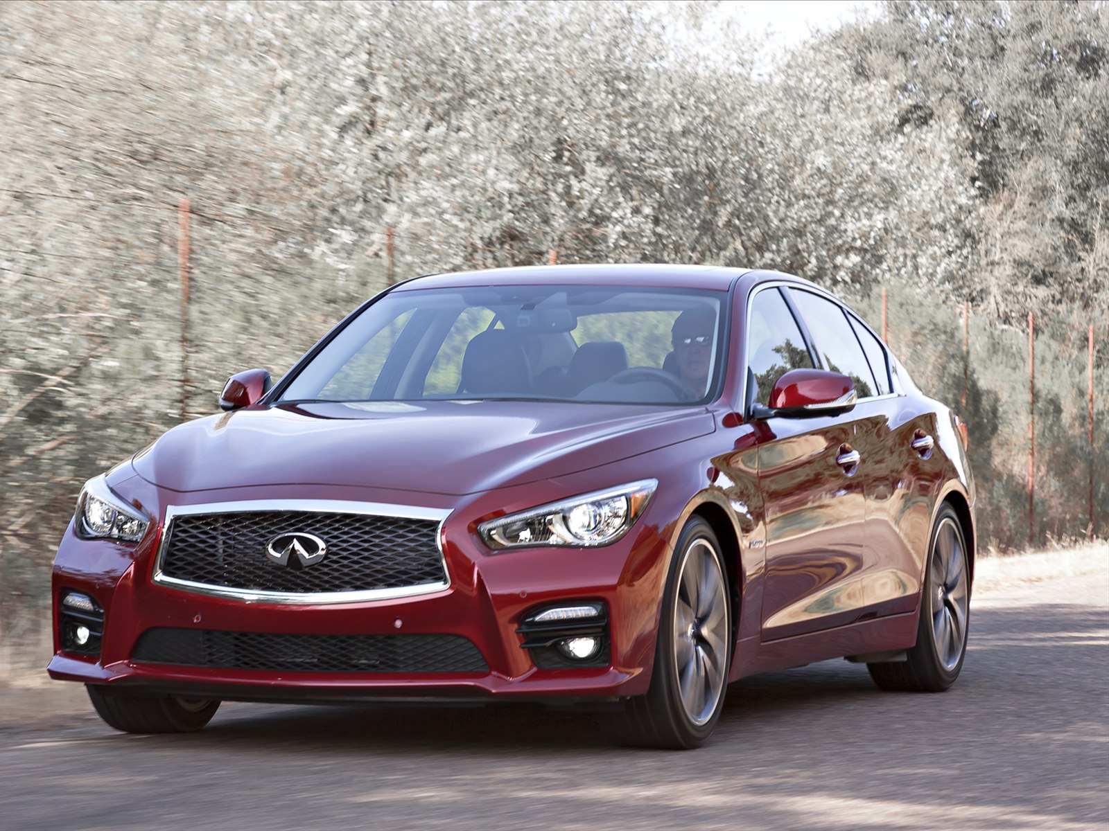 Infiniti Q50 2014