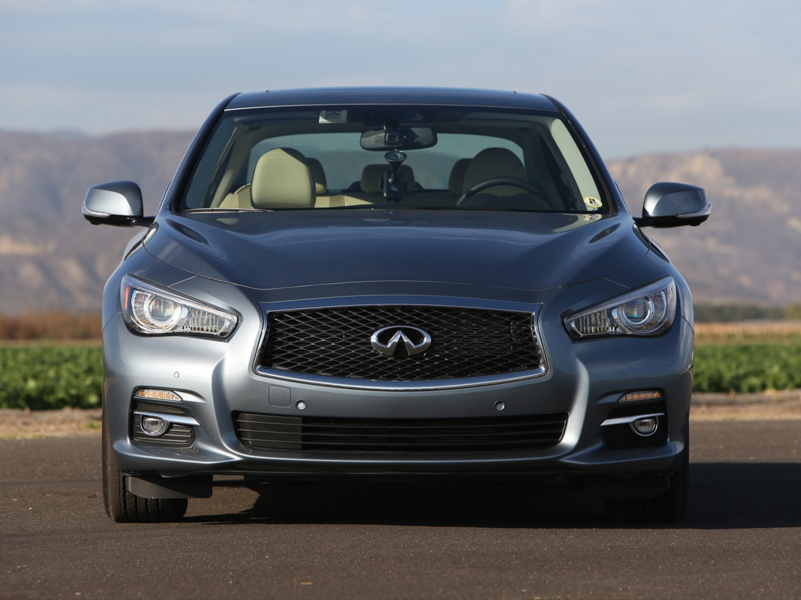 Infiniti Q50 2014