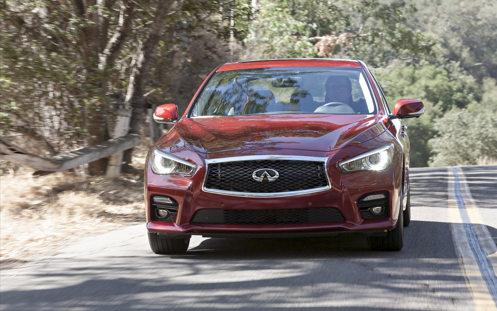 Infiniti Q50 2014