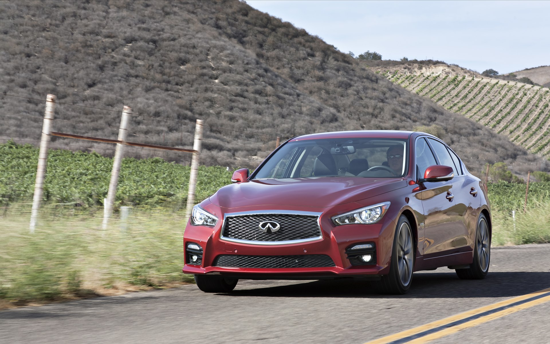 Infiniti Q50 2014