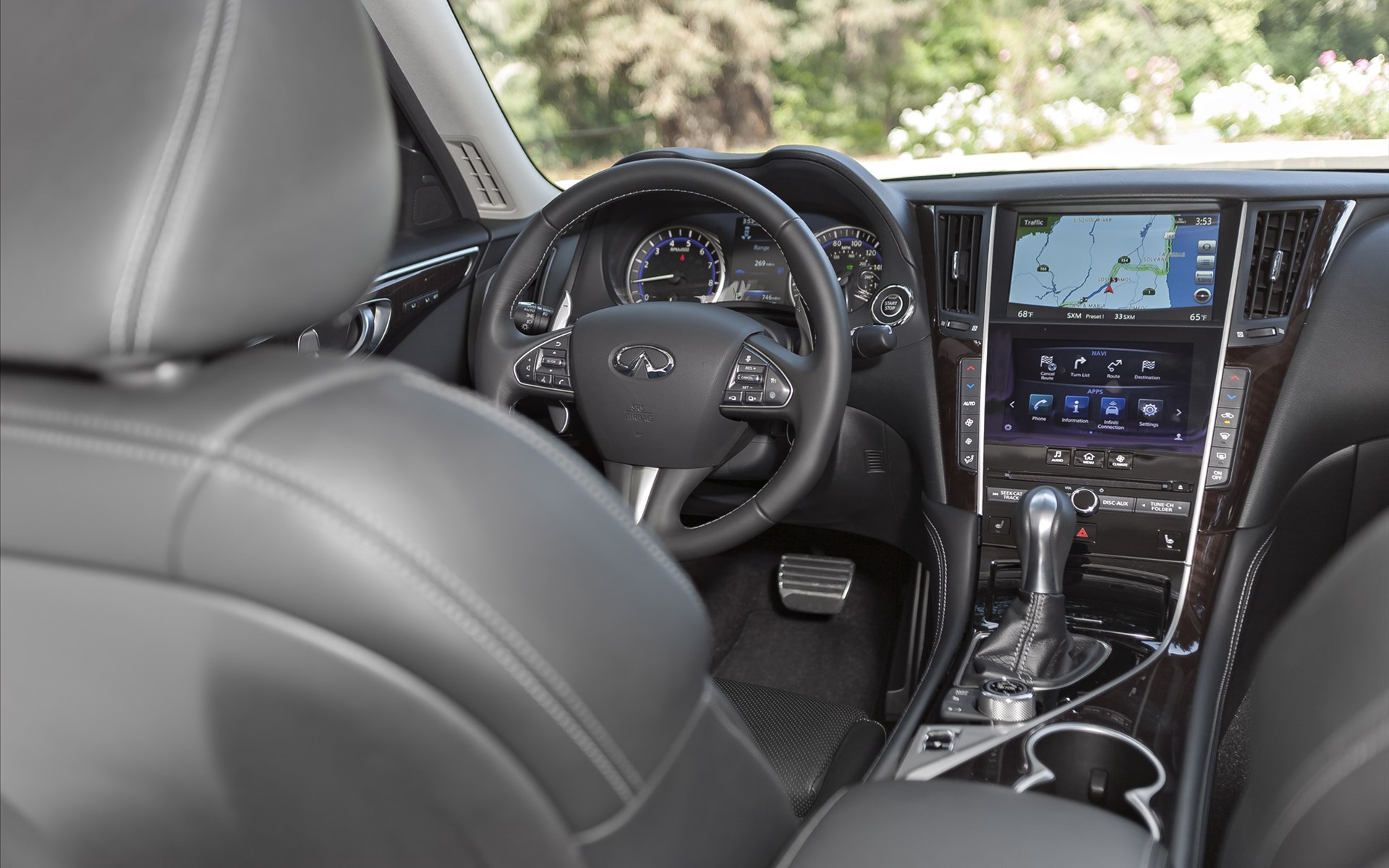 Infiniti Q50 2014