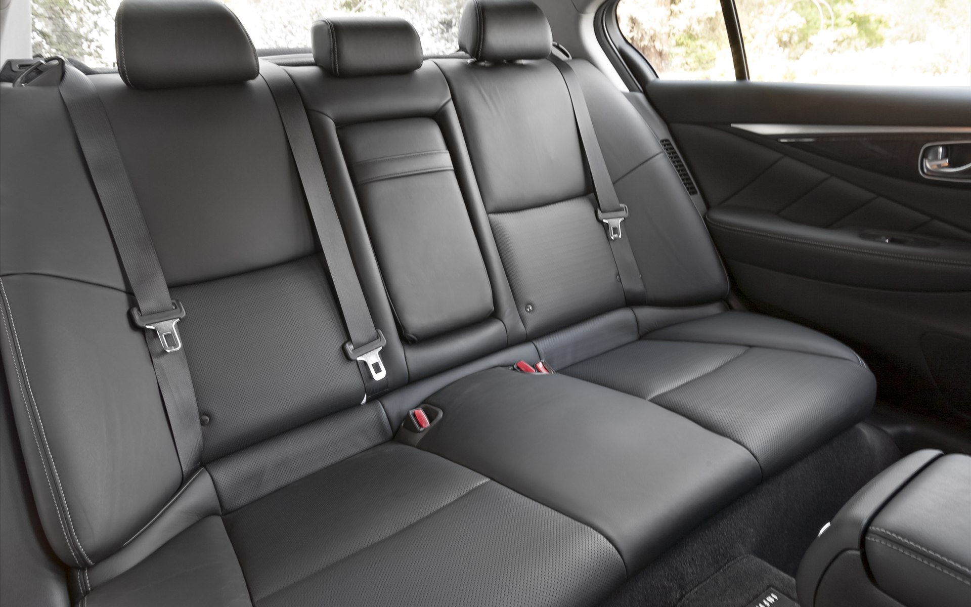 Infiniti Q50 2014