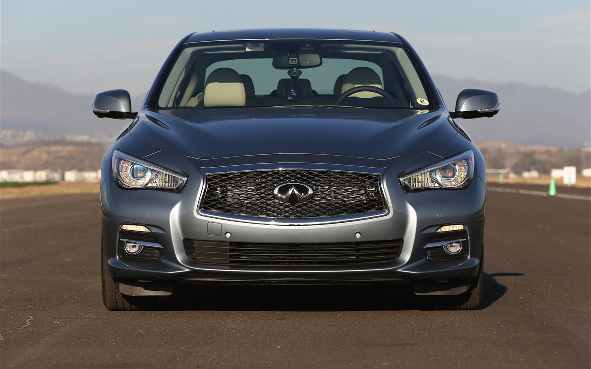 Infiniti Q50 2014