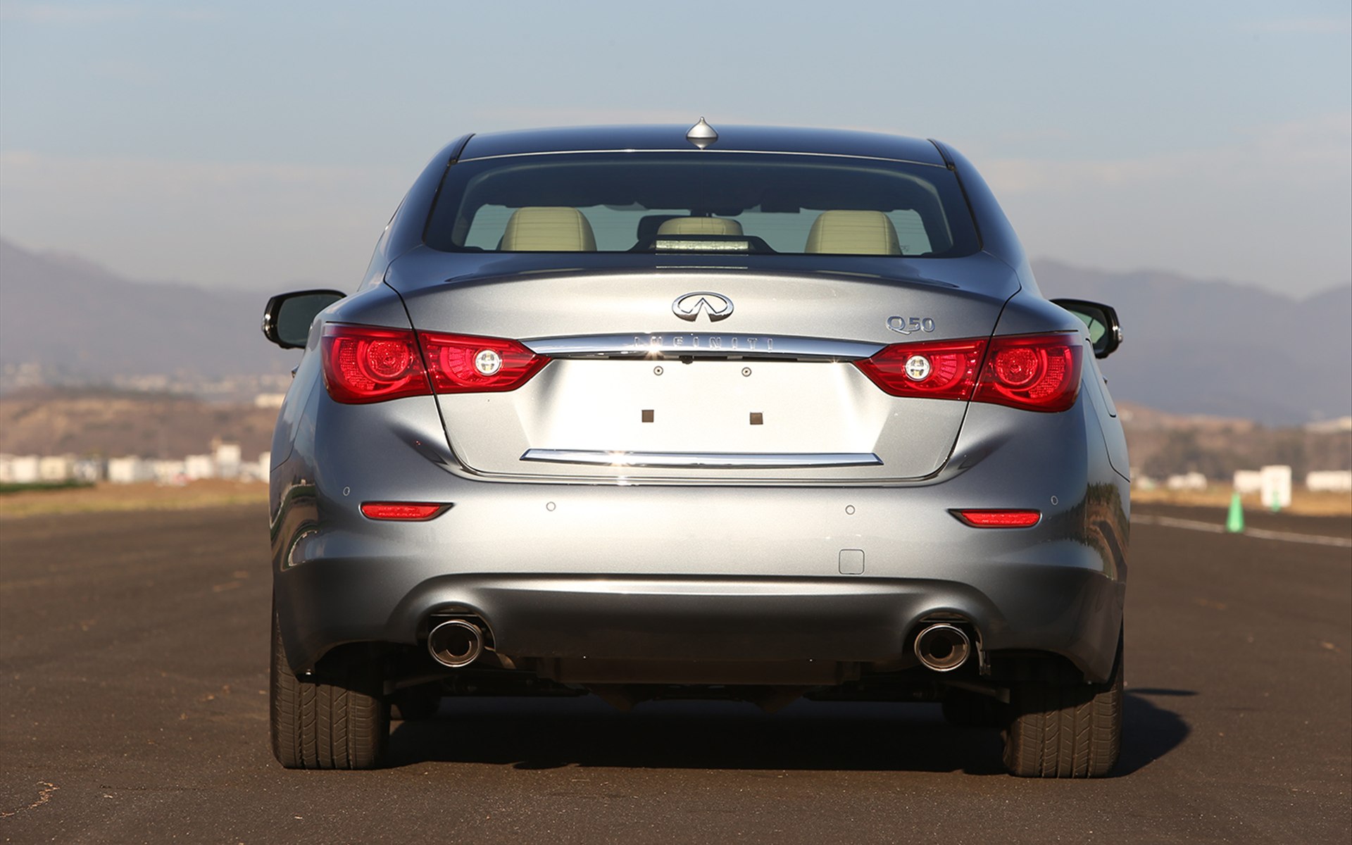 Infiniti Q50 2014
