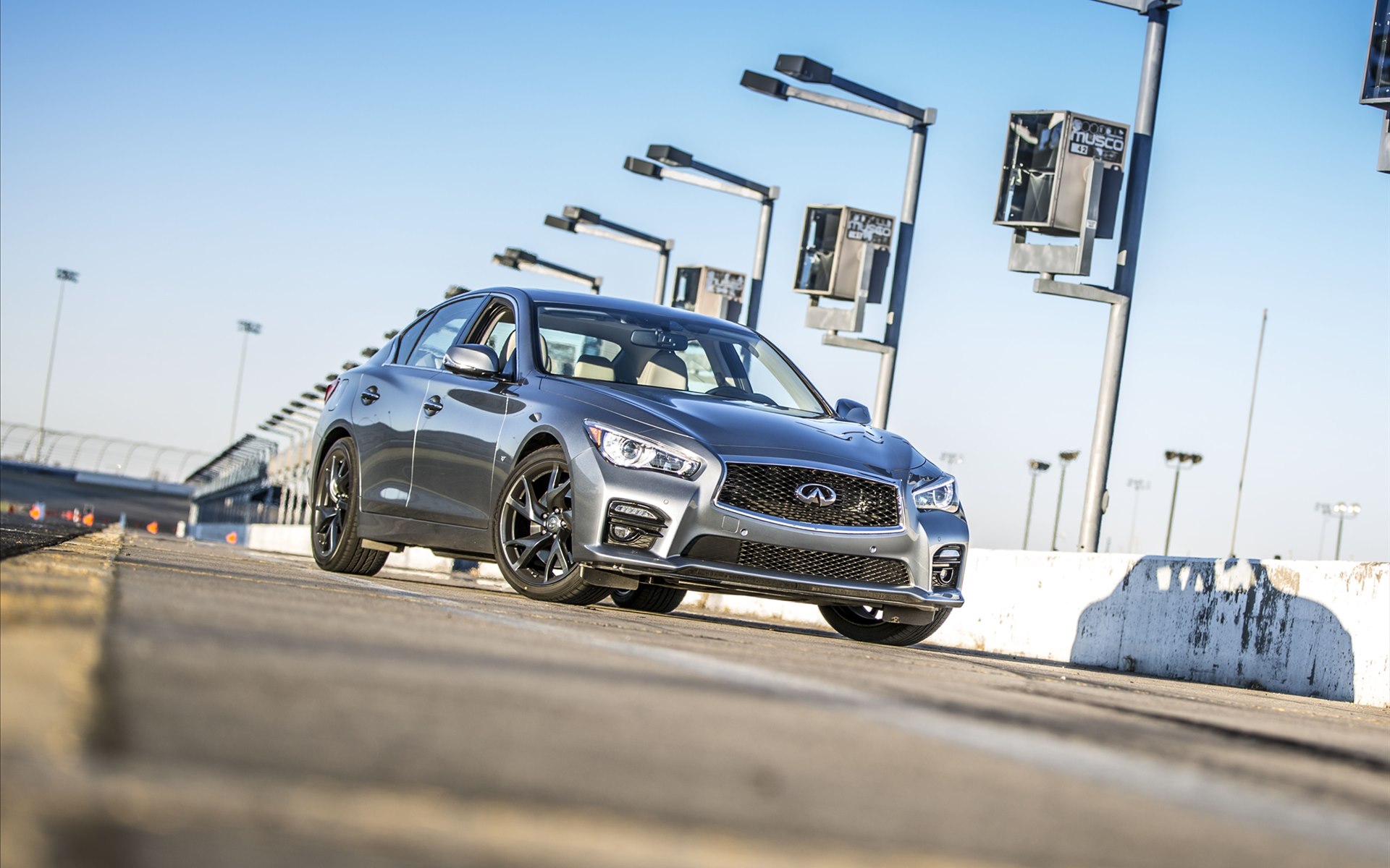 Infiniti Q50S 2014