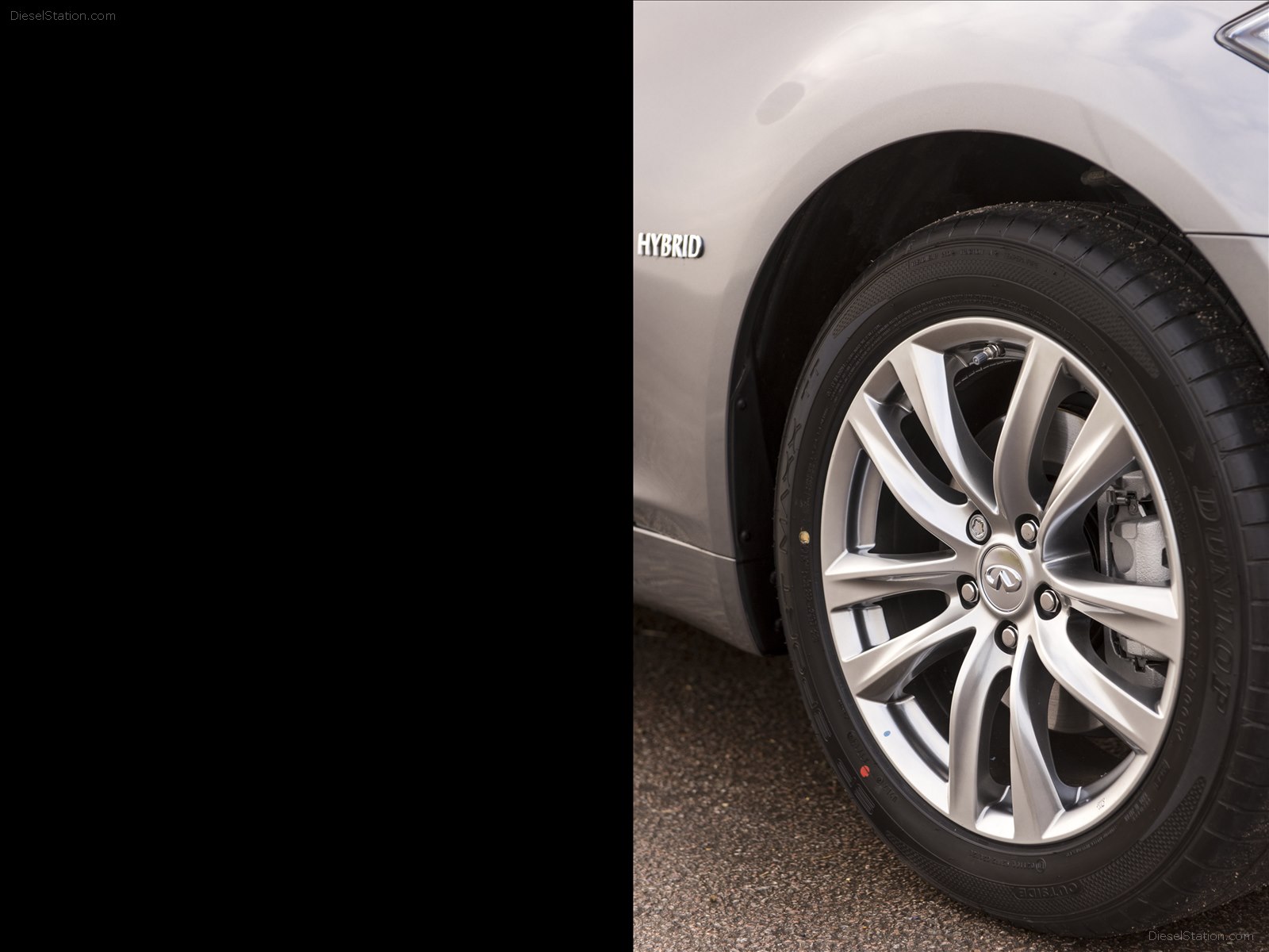Infiniti Q70 2015