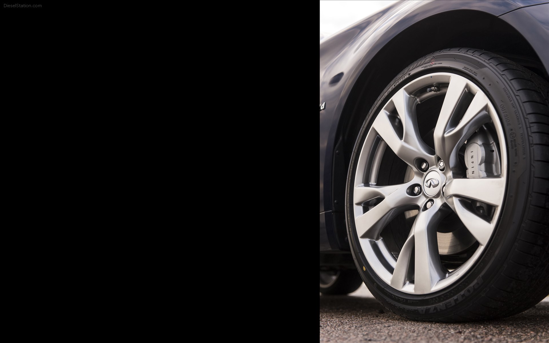 Infiniti Q70 2015