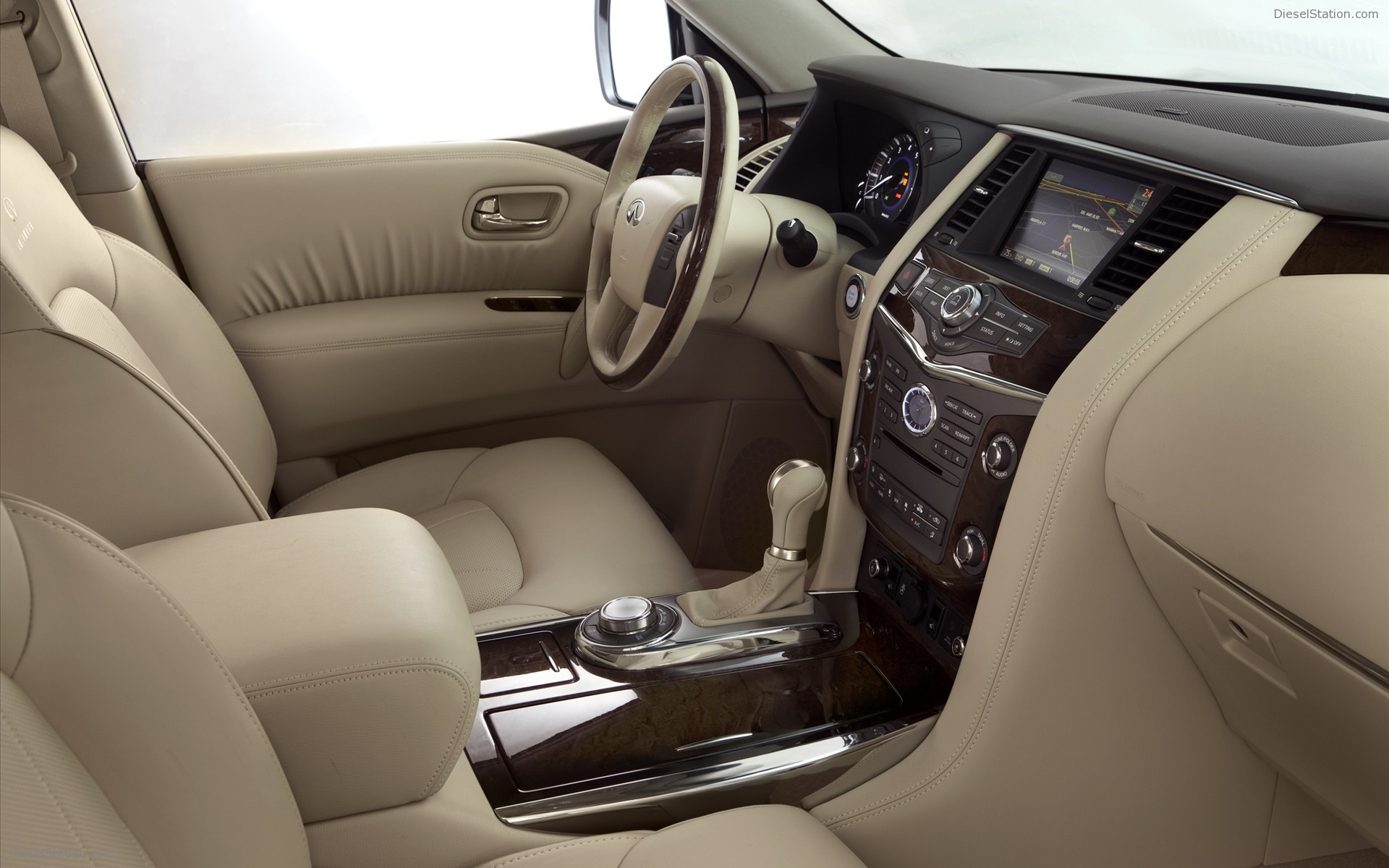 Infiniti QX 2011