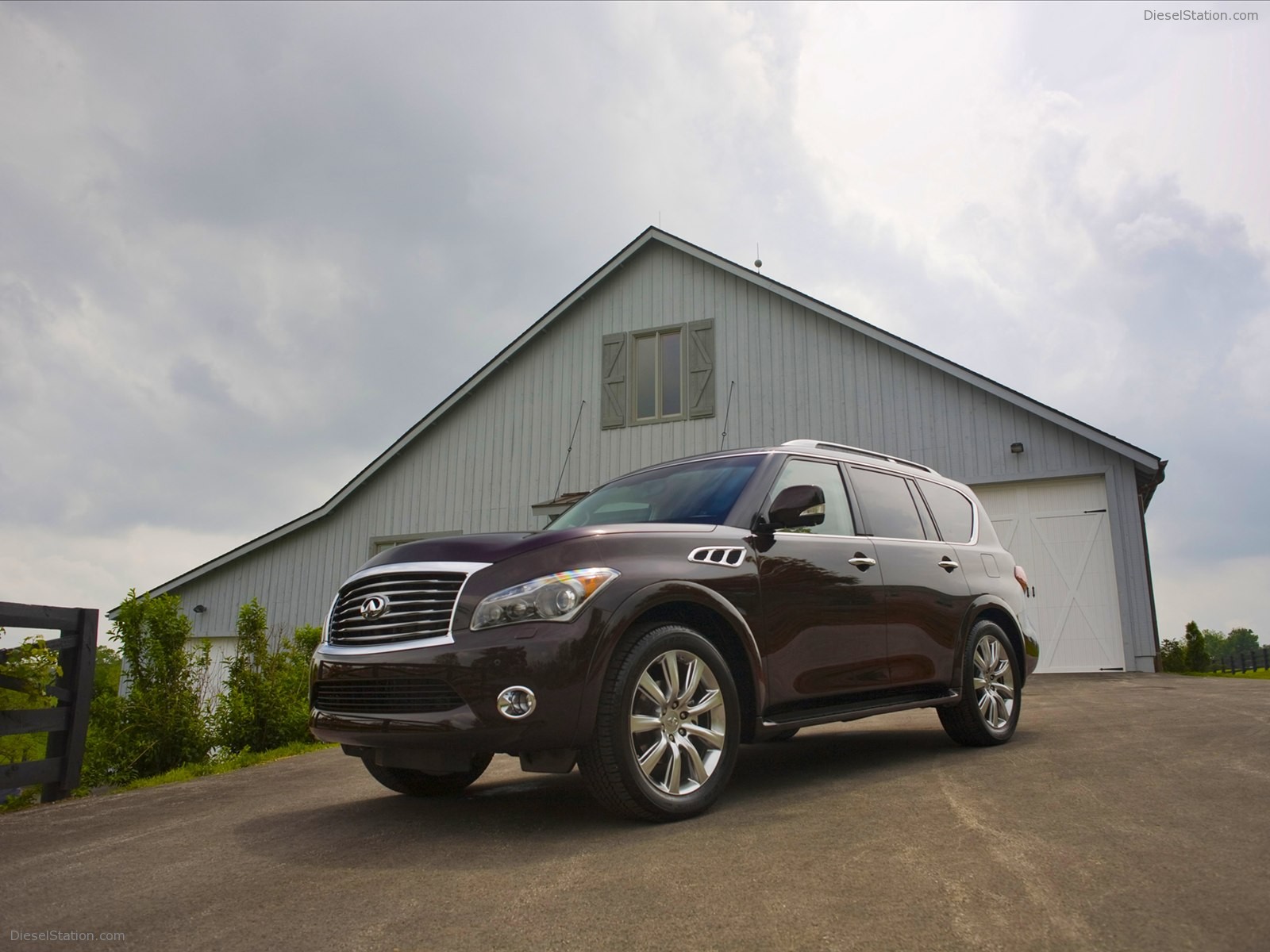 Infiniti QX 2012