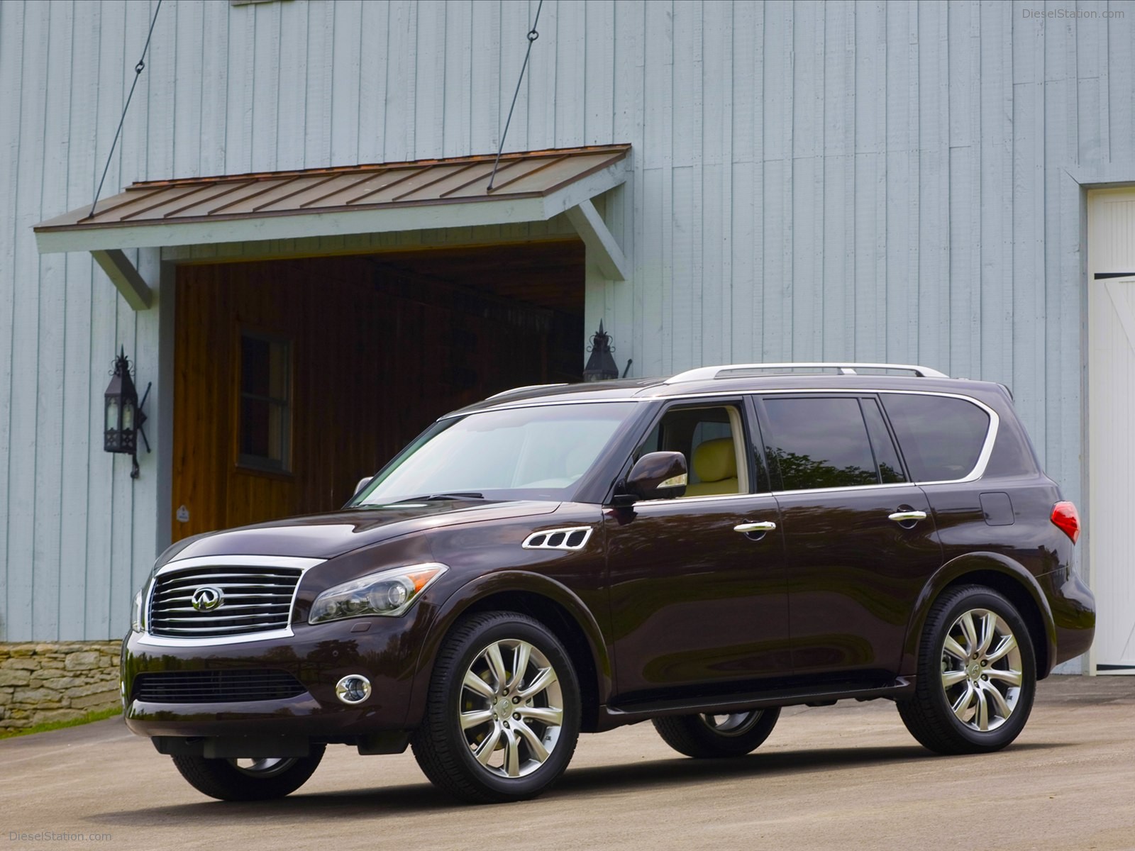 Infiniti QX 2012