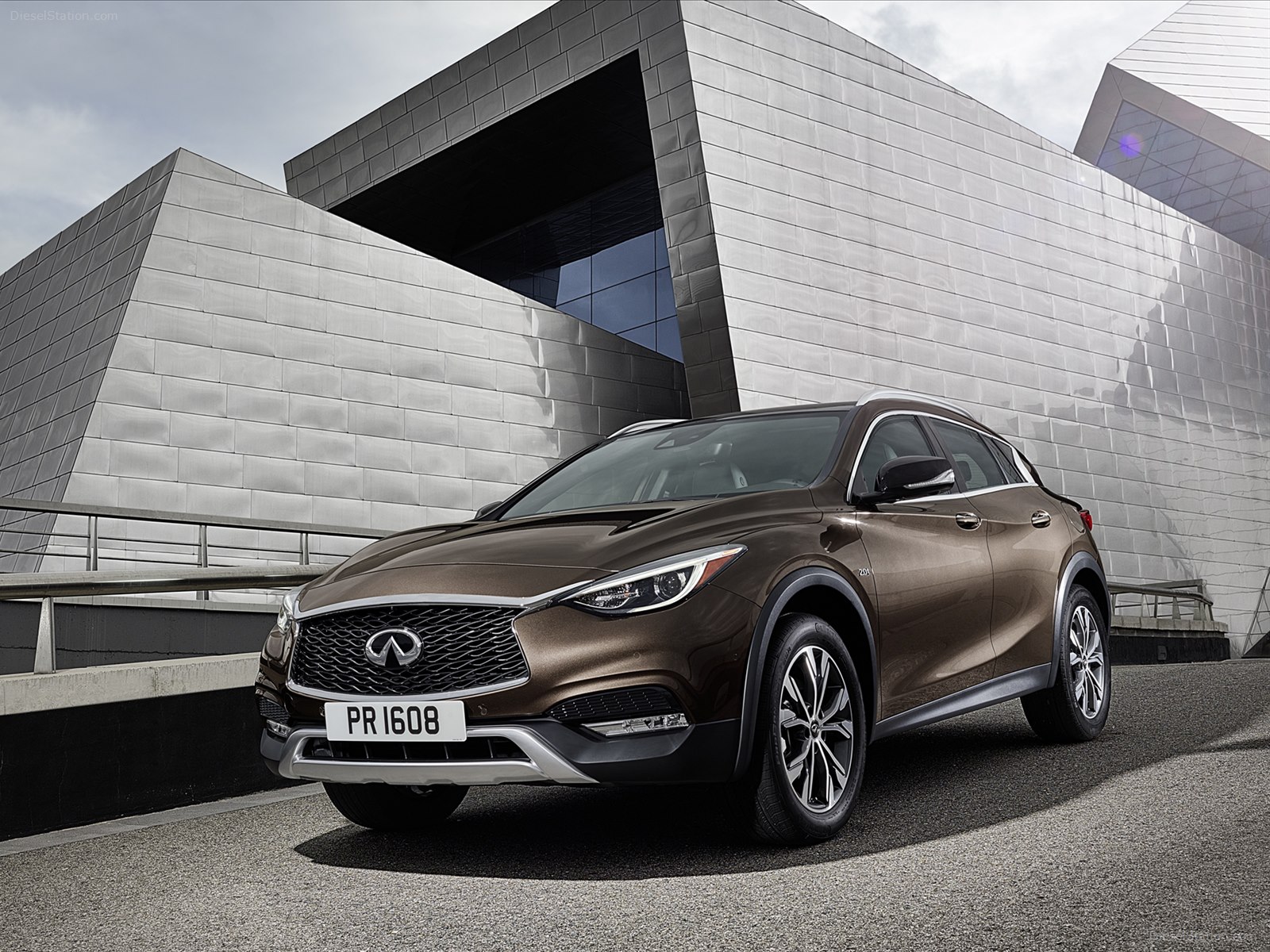 Infiniti QX30 2017