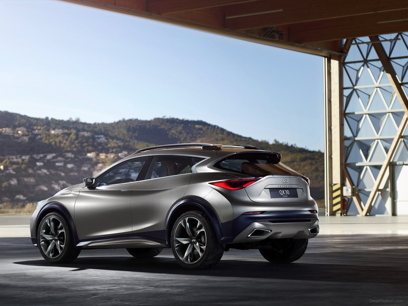Infiniti QX30 Concept 2015