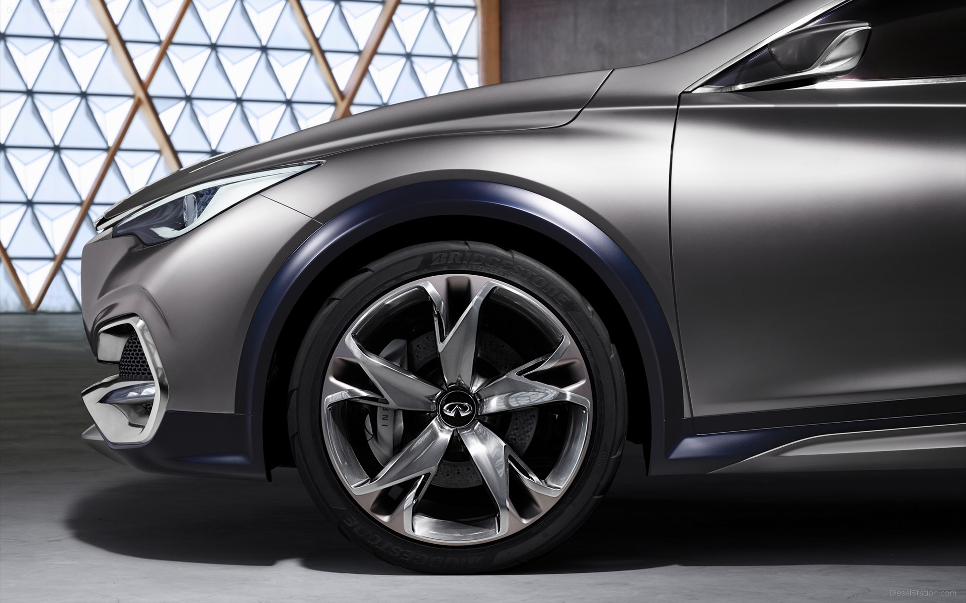 Infiniti QX30 Concept 2015