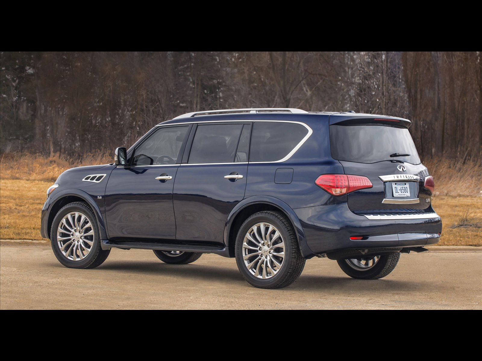 Infiniti QX80 2015