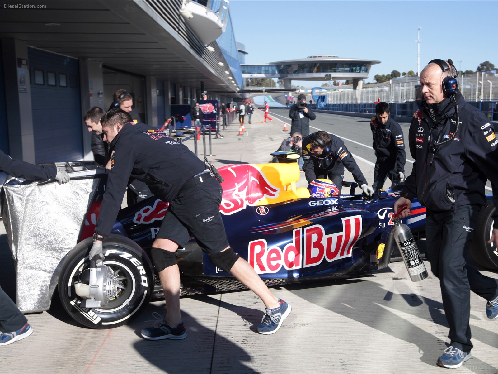 Infiniti Red Bull Racing Pre Season Test 2012 Infiniti Red Bull Racing Pre Season Test 2012