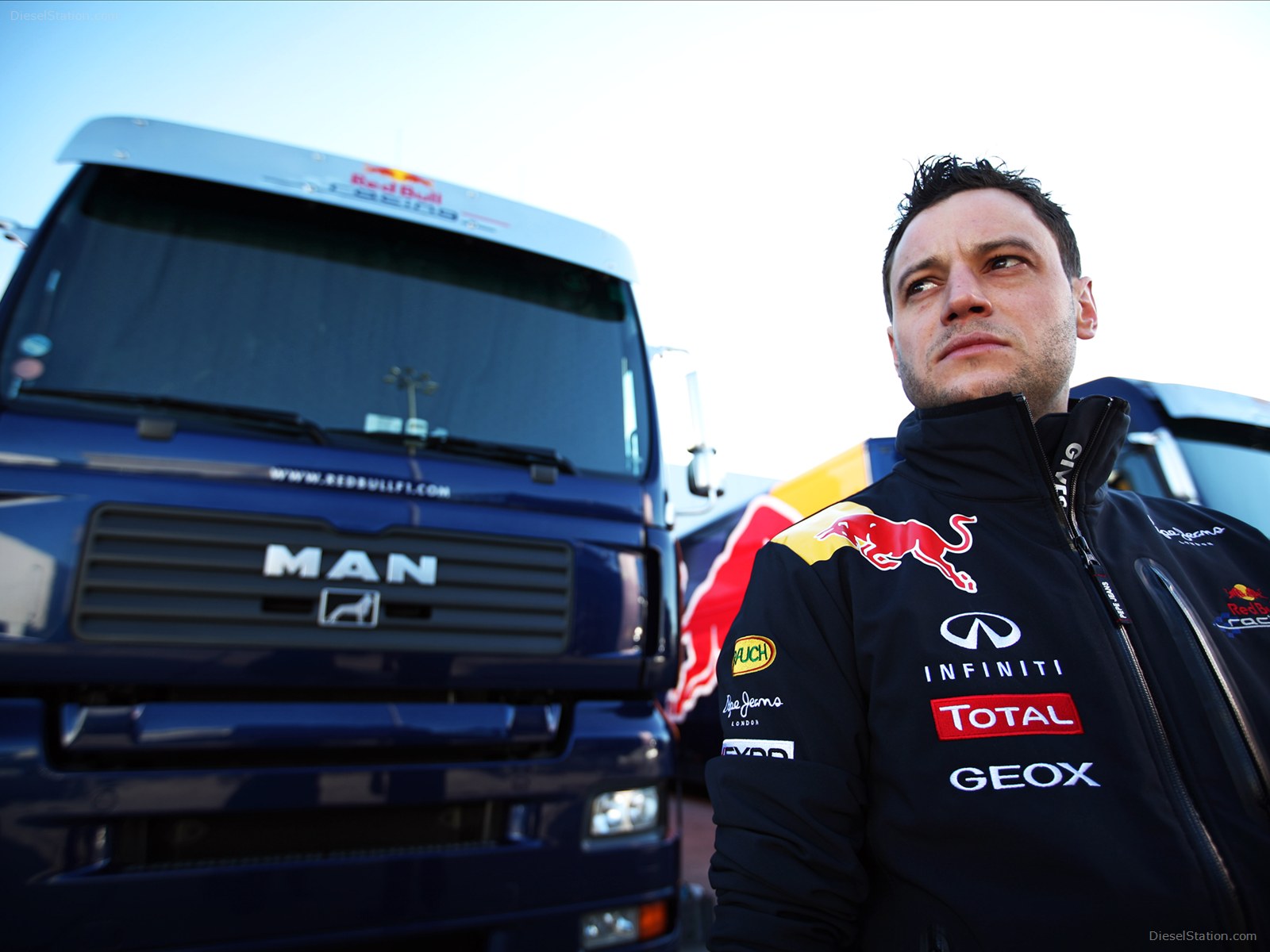 Infiniti Red Bull Racing Pre Season Test 2012 Infiniti Red Bull Racing Pre Season Test 2012