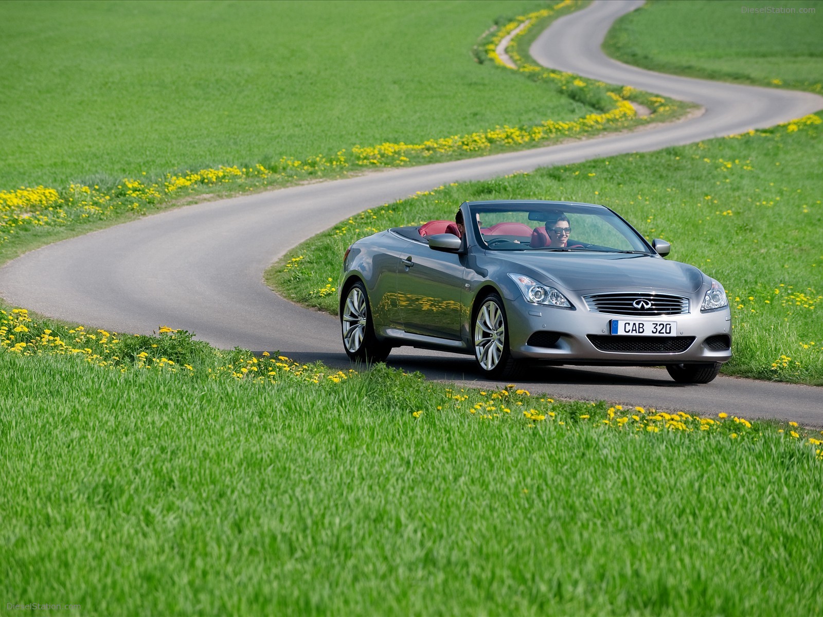 Infiniti Essence At Goodwood